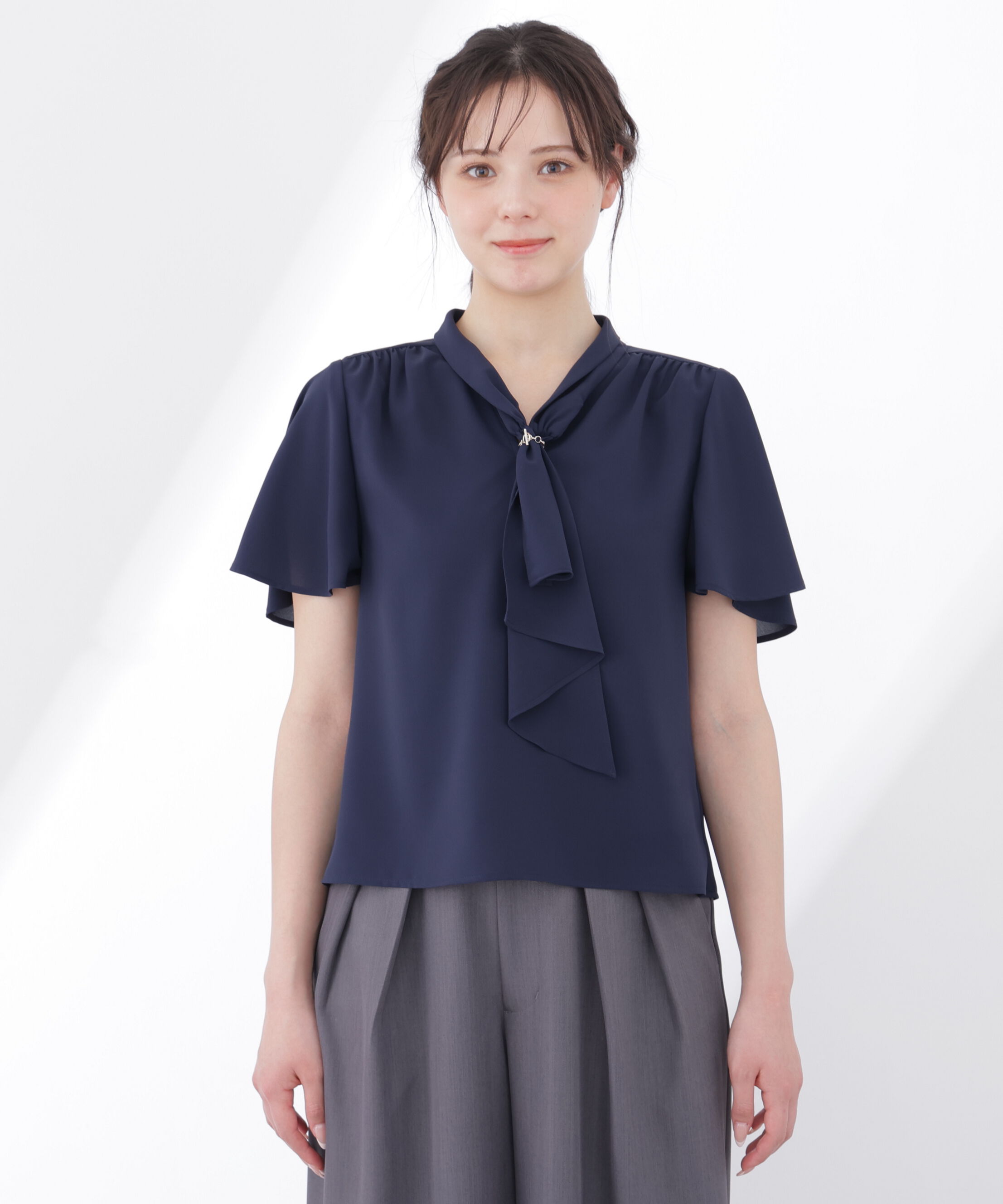 PROPORTION BODY DRESSING「チェーン付きフリルタイブラウス」|シャツ・ブラウス|