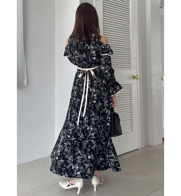 dazzlin「オープンショルダーフラワープリーツワンピース」|ワンピース|
