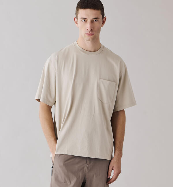 handvaerk「handvaerk | 60/2 クルーネックビッグポケットTシャツ SOLID MEN」|Tシャツ・カットソー|BROWN系1