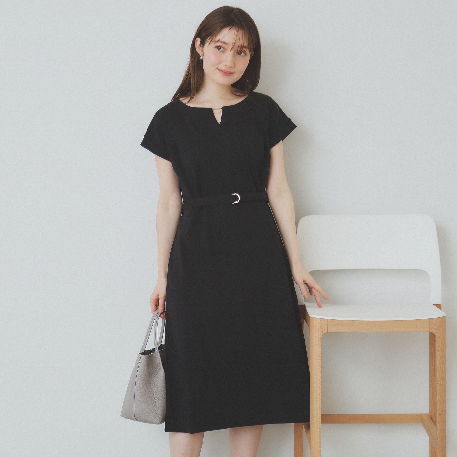 index「《5色展開／XS-3Lサイズ》Iラインシルエットワンピース【UV／接触冷感／洗濯機洗い可】」|ワンピース|ブラック(819)