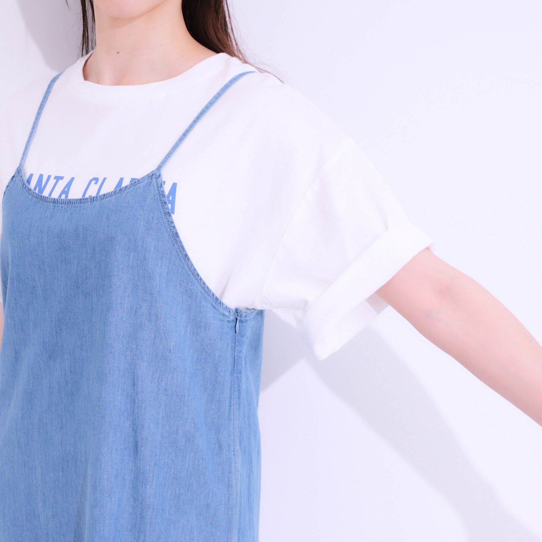 SHOO･LA･RUE「【S-LL】女性らしさ漂う ライトデニム Aラインキャミワンピース」|ワンピース|