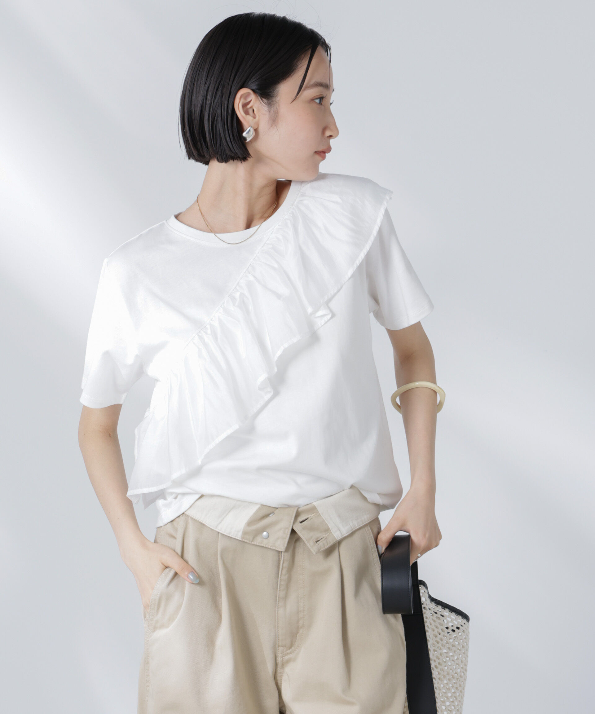 nano･universe「アシンメトリーフリル異素材コンビTシャツ」|Tシャツ・カットソー|ホワイト