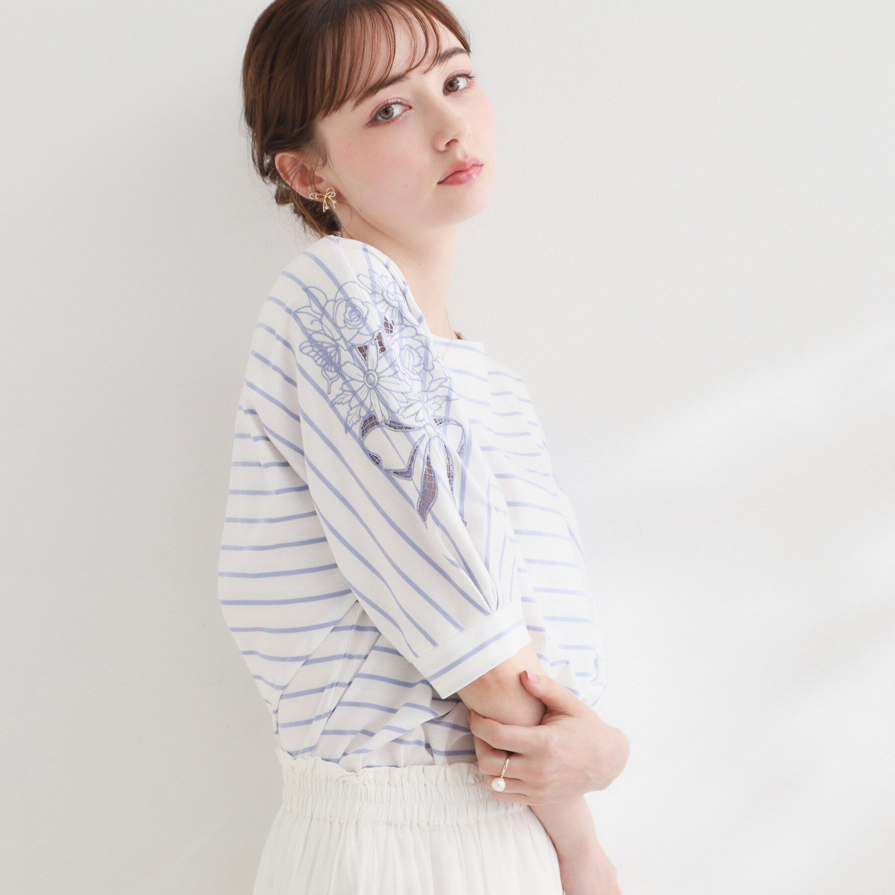 Couture broach「【接触冷感・UVカット】エンブロドルマントップス」|Tシャツ・カットソー|ブルー(391)