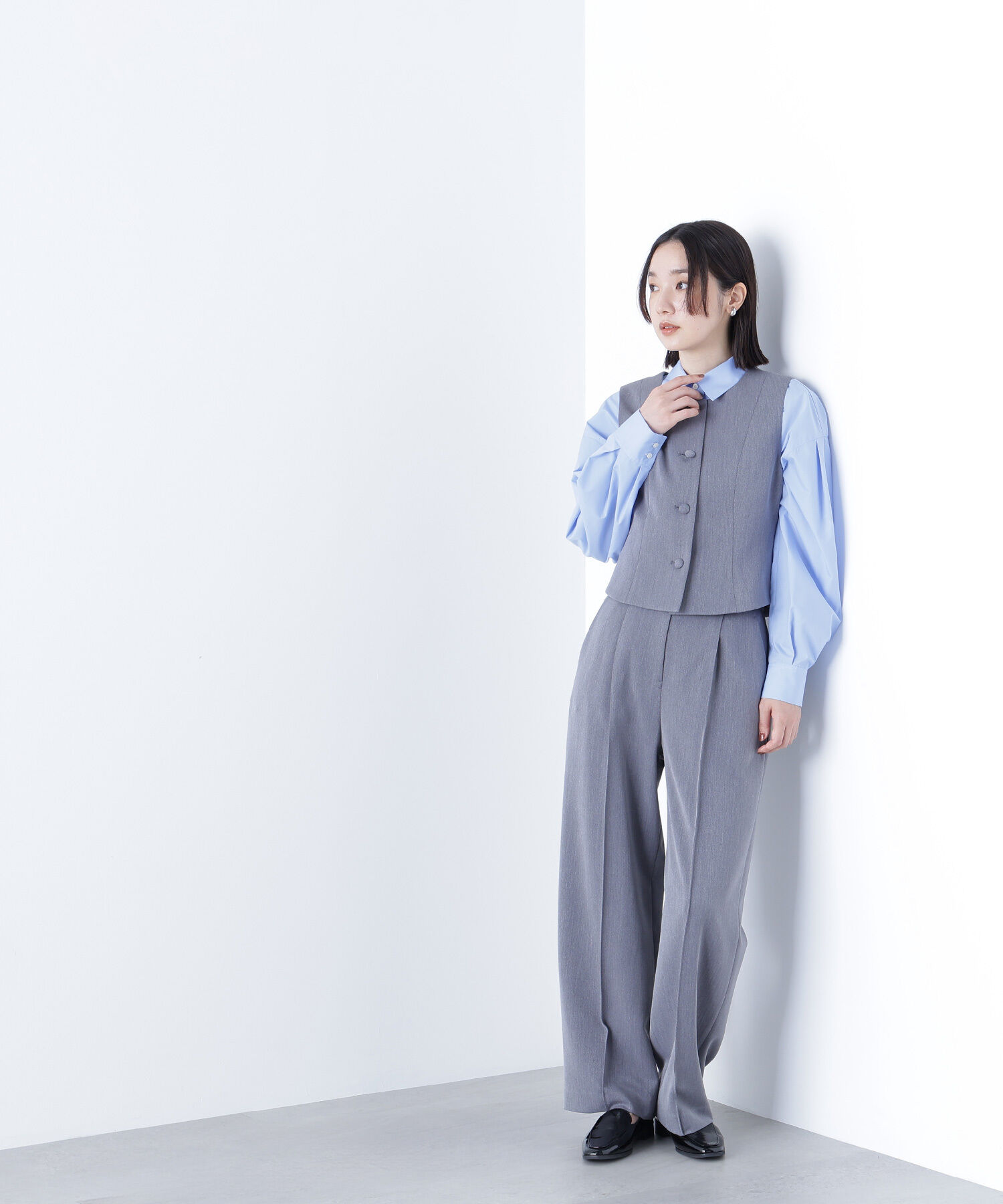  「コンパクトベスト セットアップ ワイドストレートパンツ」|その他|グレー