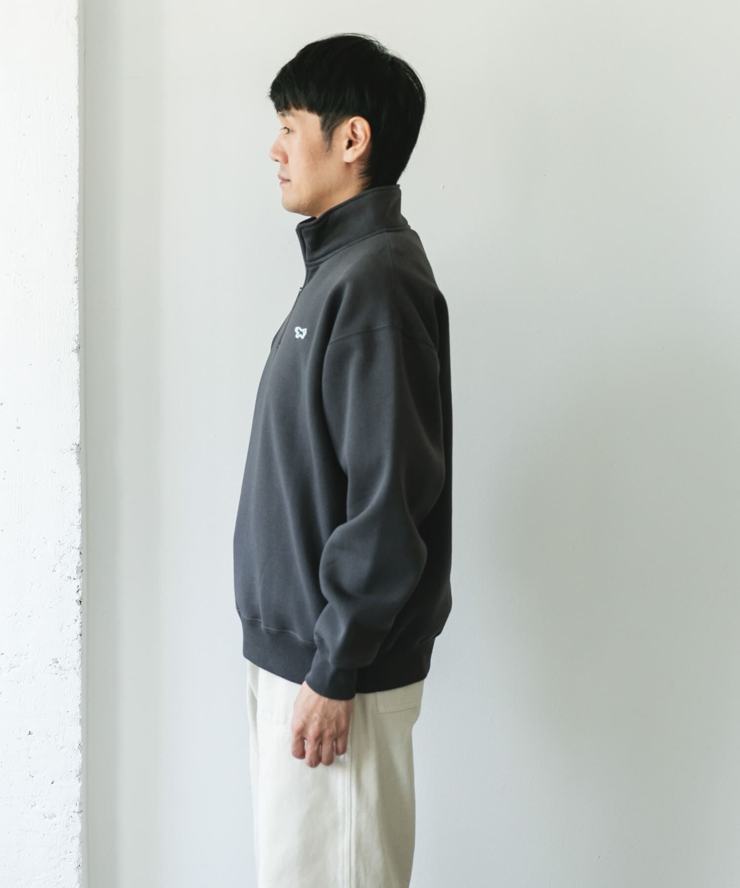 URBAN RESEARCH DOORS「『XLサイズ/WEB限定』『別注』PENNEYS&times;DOORS　THE FOX ハーフジップスウェット」|スウェット・ジャージ|
