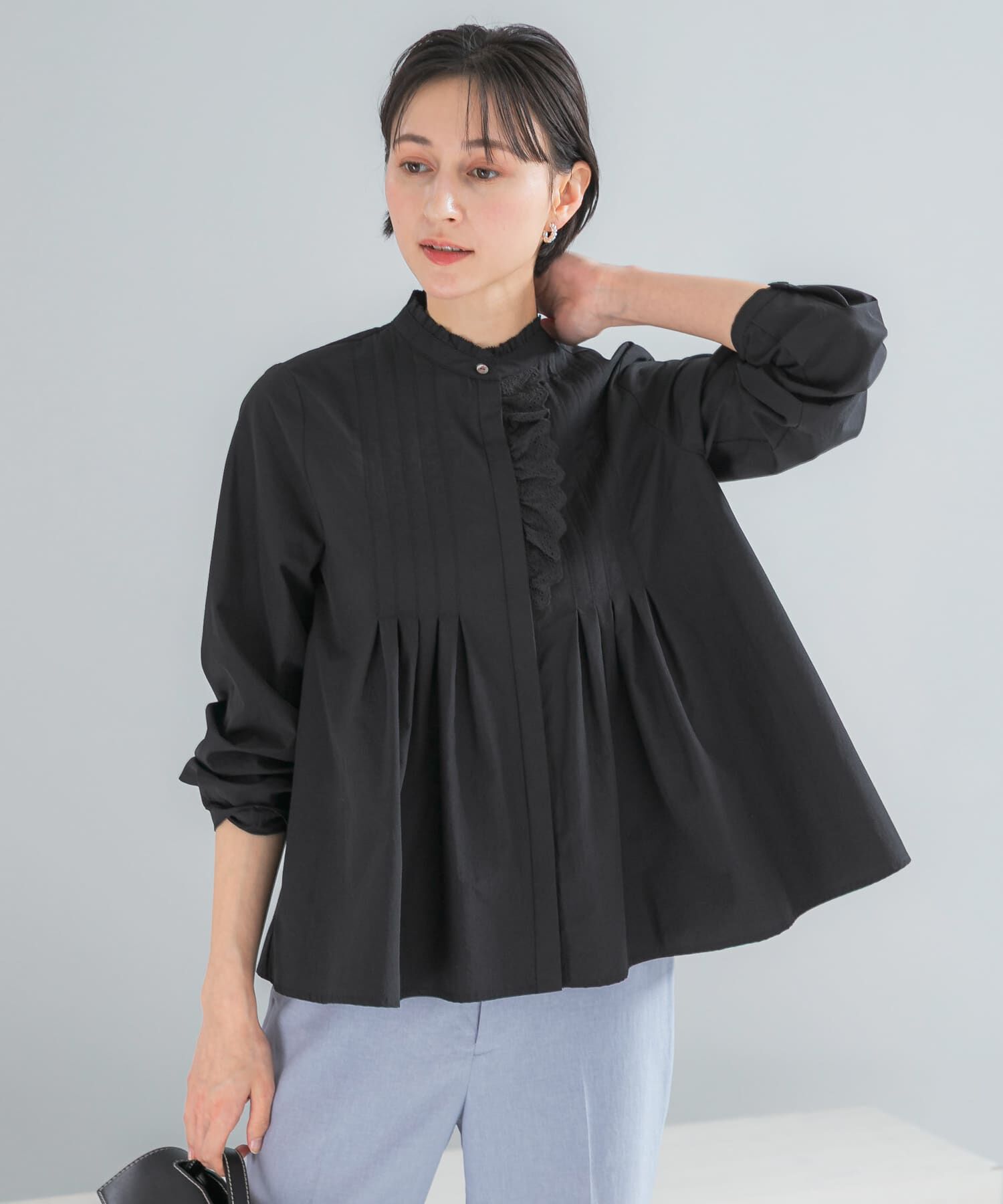 URBAN RESEARCH ROSSO「『WEB限定』フリルネックレースデザインシャツブラウス」|シャツ・ブラウス|