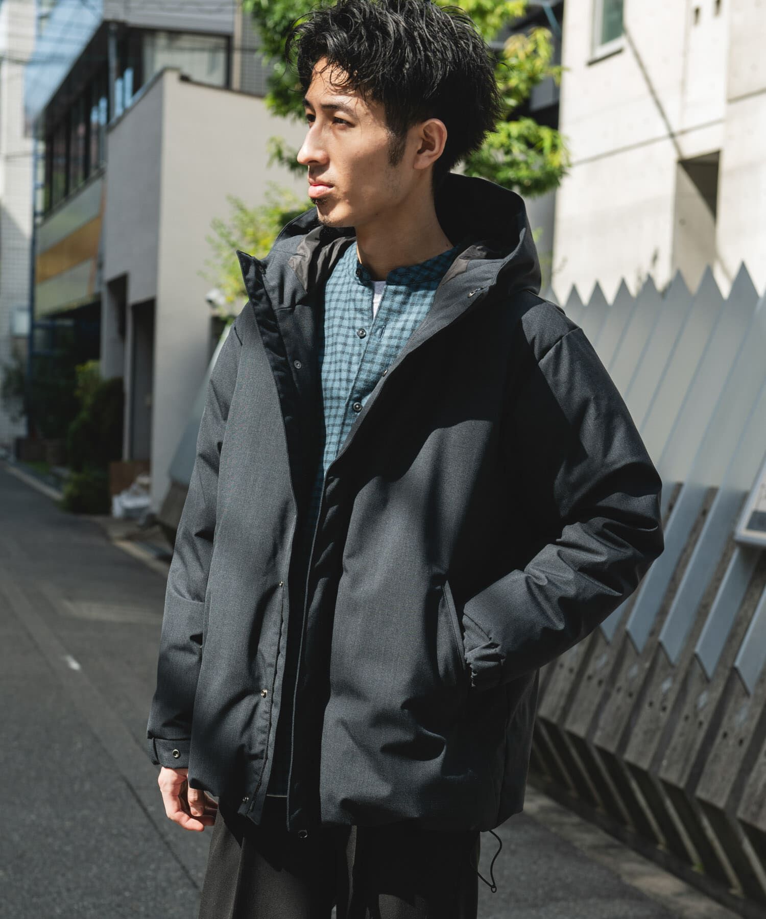 URBAN RESEARCH DOORS「ウールブレンドラミネートダウンパーカー」|ダウン|