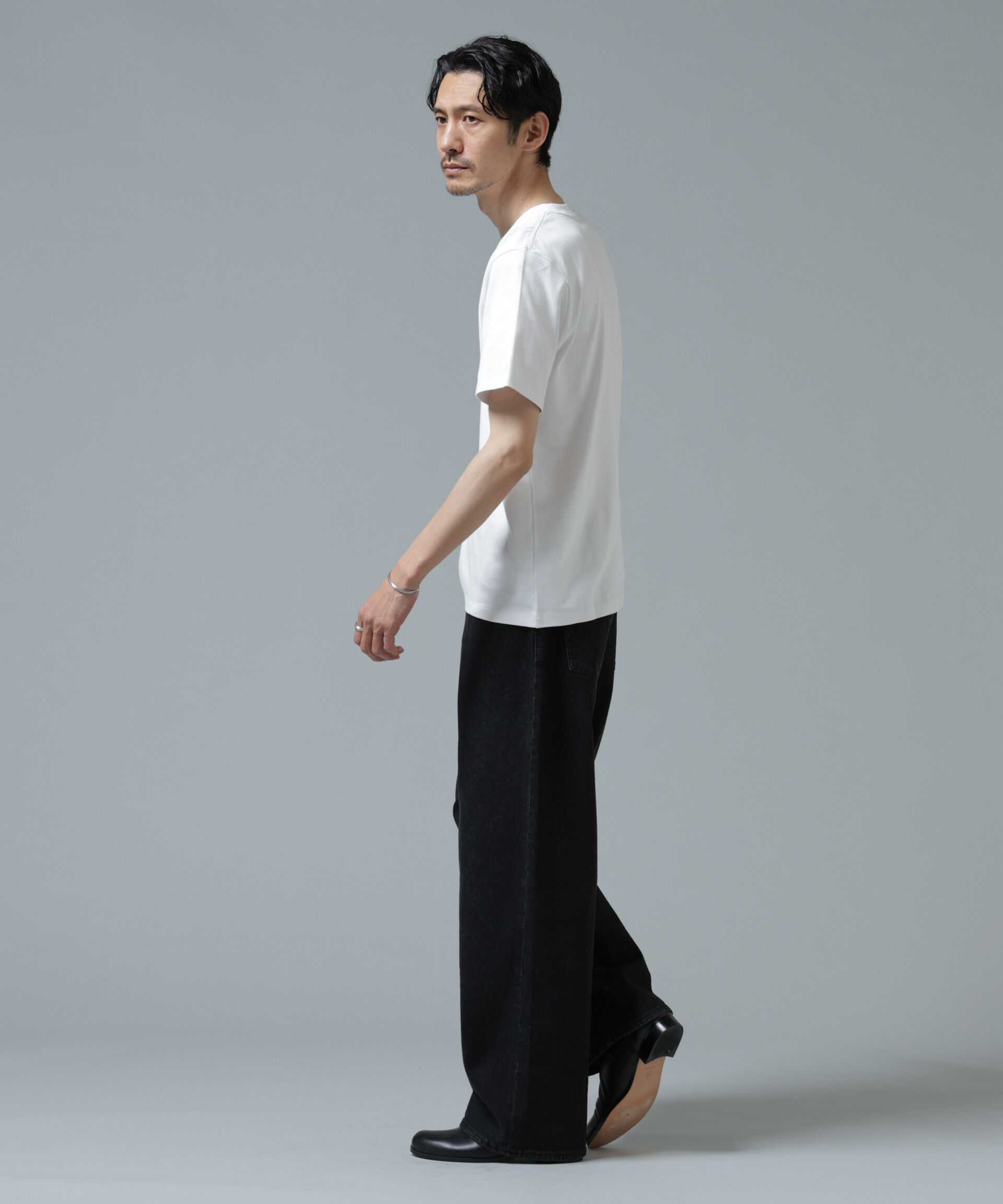 nano･universe「Anti Soaked(R) 汗染み防止 ミドルウェイト 7.1oz レギュラーシルエットTシャツ」|Tシャツ・カットソー|