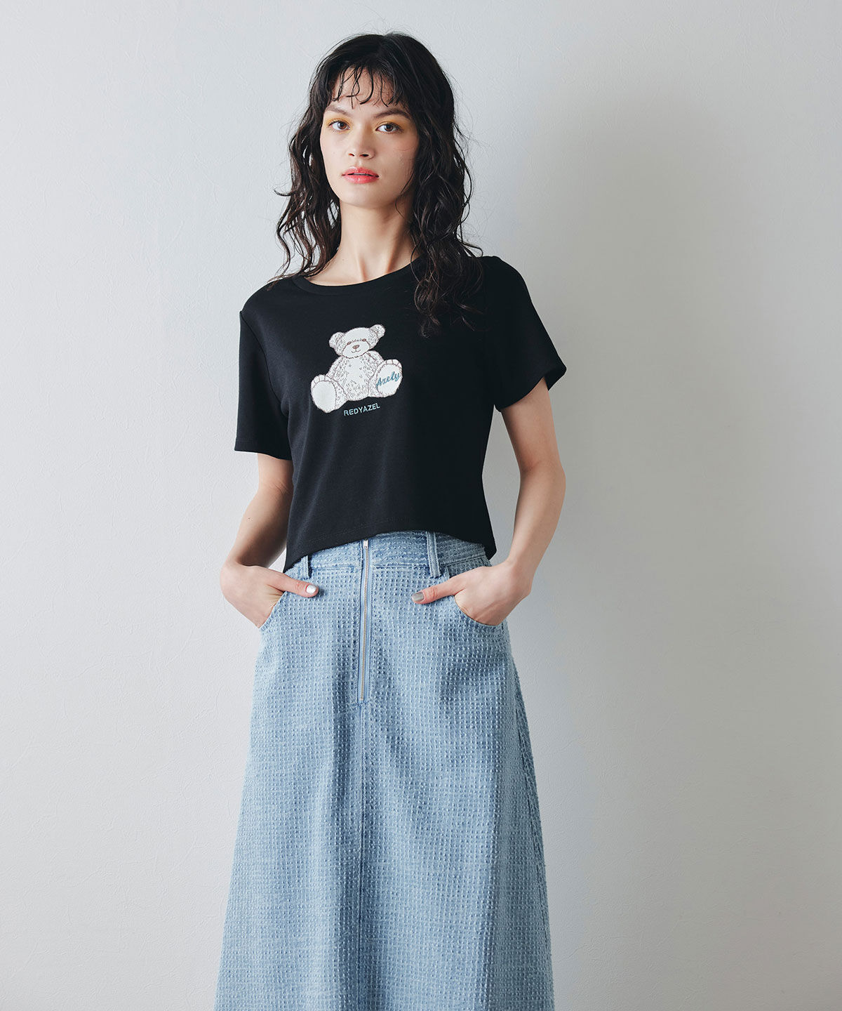 REDYAZEL「Azely コンパクトTシャツ」|Tシャツ・カットソー|