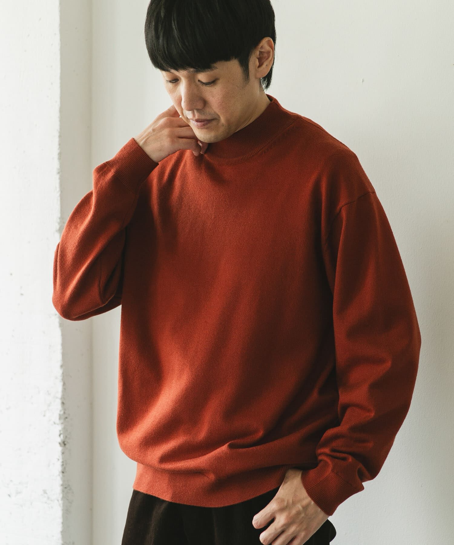 URBAN RESEARCH DOORS「『仁村紗和さん着用』『UR TECH 200日ニット』 モックネック」|ニット・セーター|