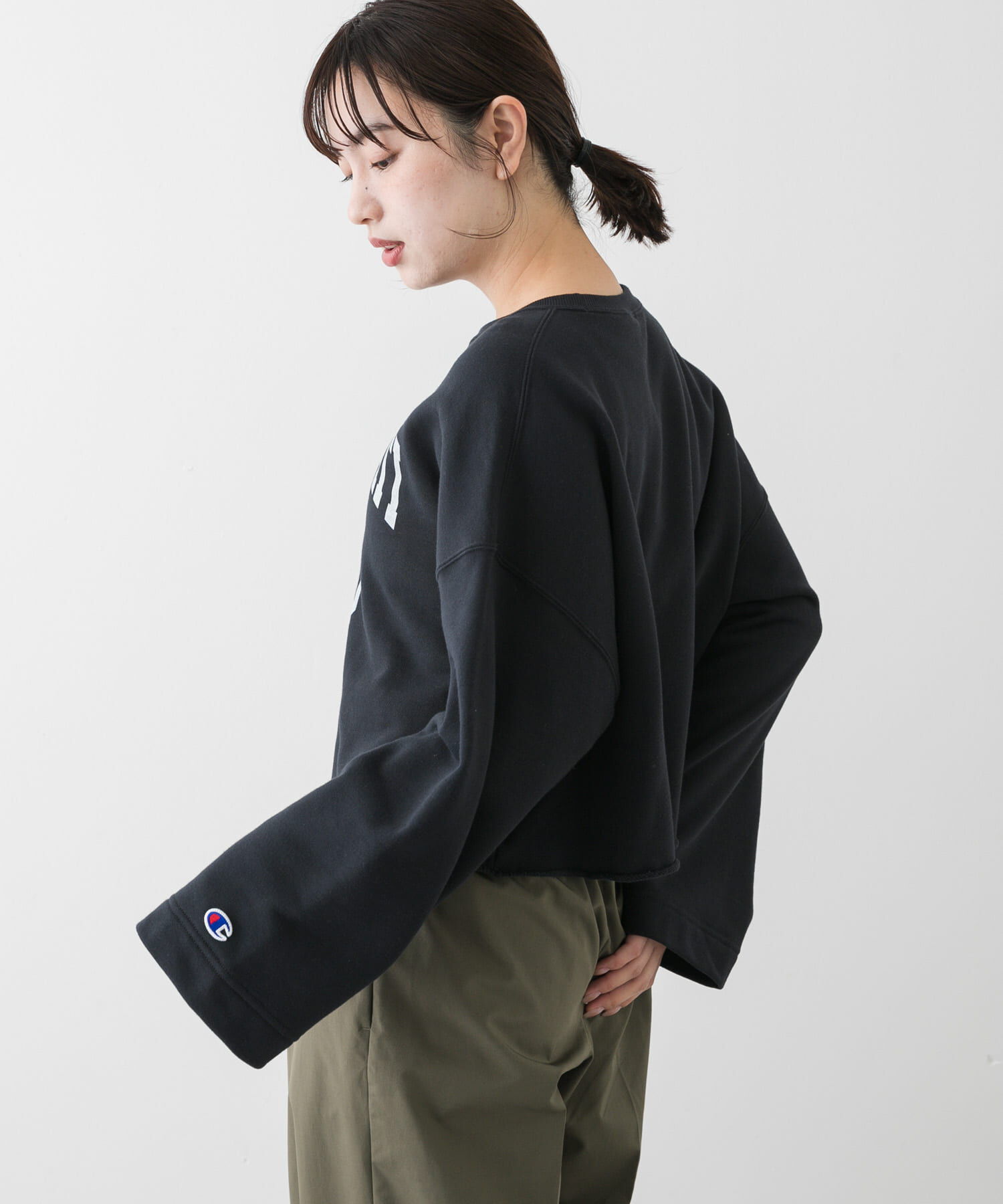 SENSE OF PLACE by URBAN RESEARCH「『別注』Champion&times;SENSE OF PLACE　カットオフスウェット」|スウェット・ジャージ|