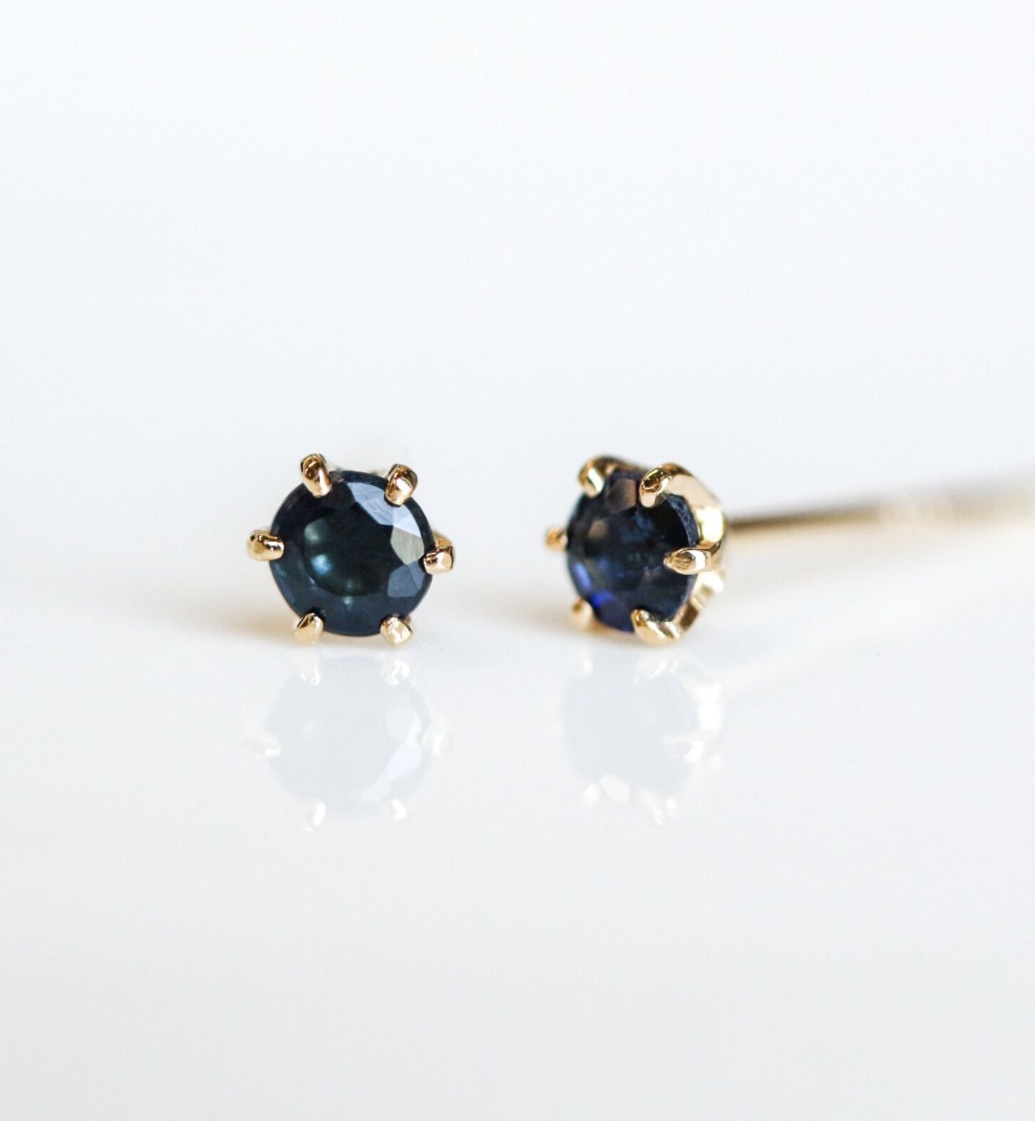  「誕生石 一粒ピアス | K18 」|ピアス|