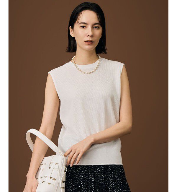 自由区「【カタログ掲載・人気素材・NEWアイテム・アンサンブル対応】ファンクショナルノースリーブ カットソー」|Tシャツ・カットソー|オフ