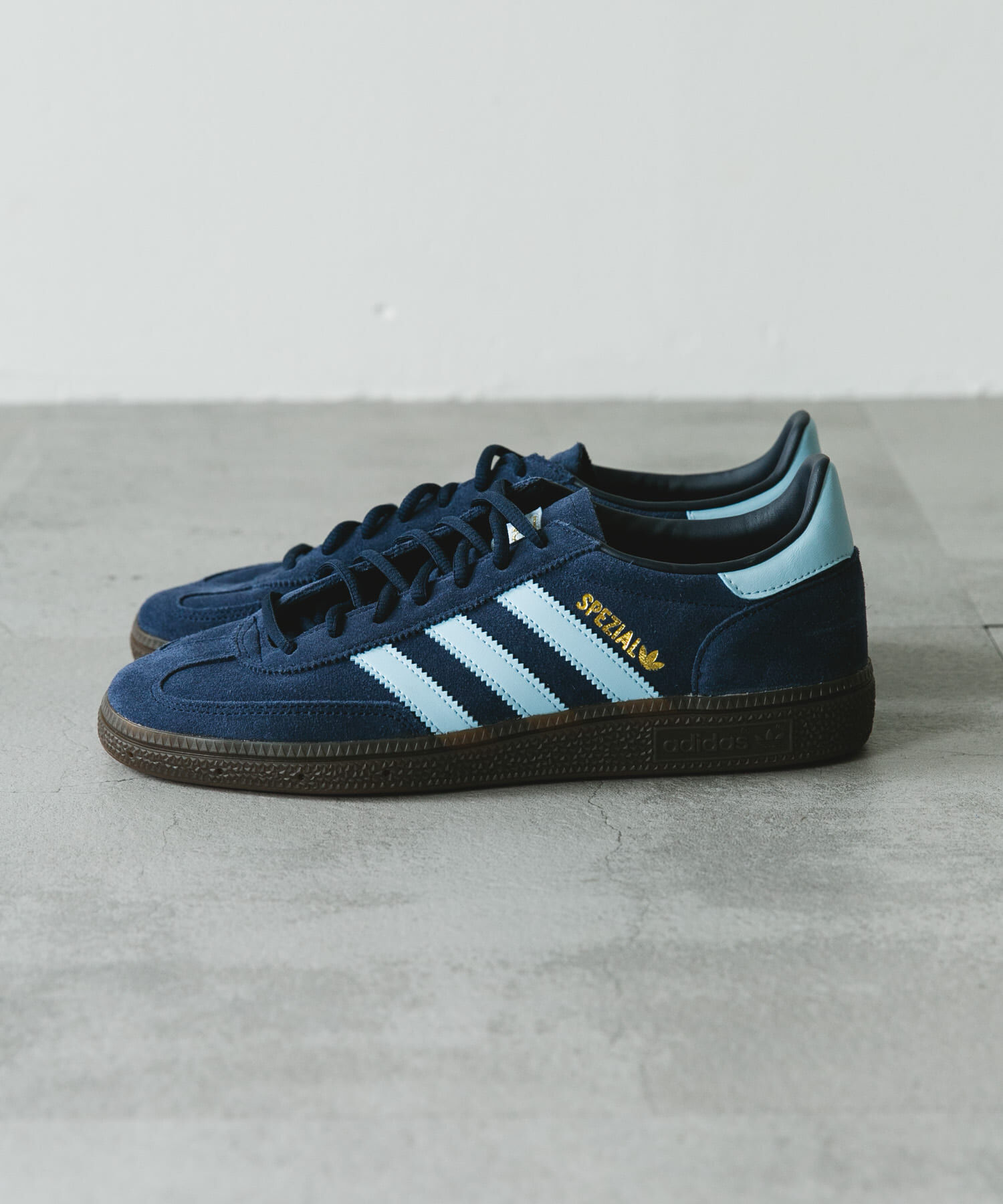 URBAN RESEARCH DOORS「adidas　HANDBALL SPEZIAL」|スニーカー|ブルー系その他