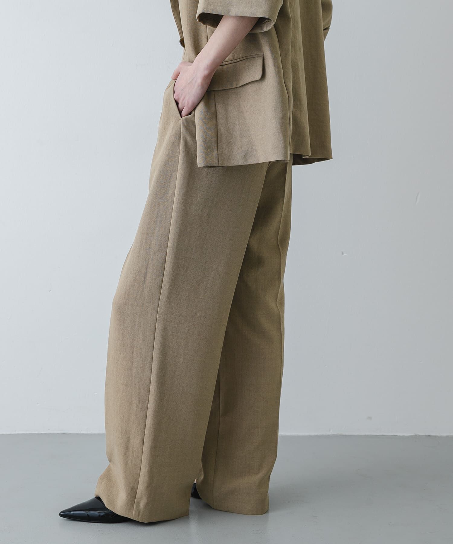SENSE OF PLACE by URBAN RESEARCH「『一部WEB限定』『UR TECH DRYLUXE』リネンライクワイドパンツ」|その他|