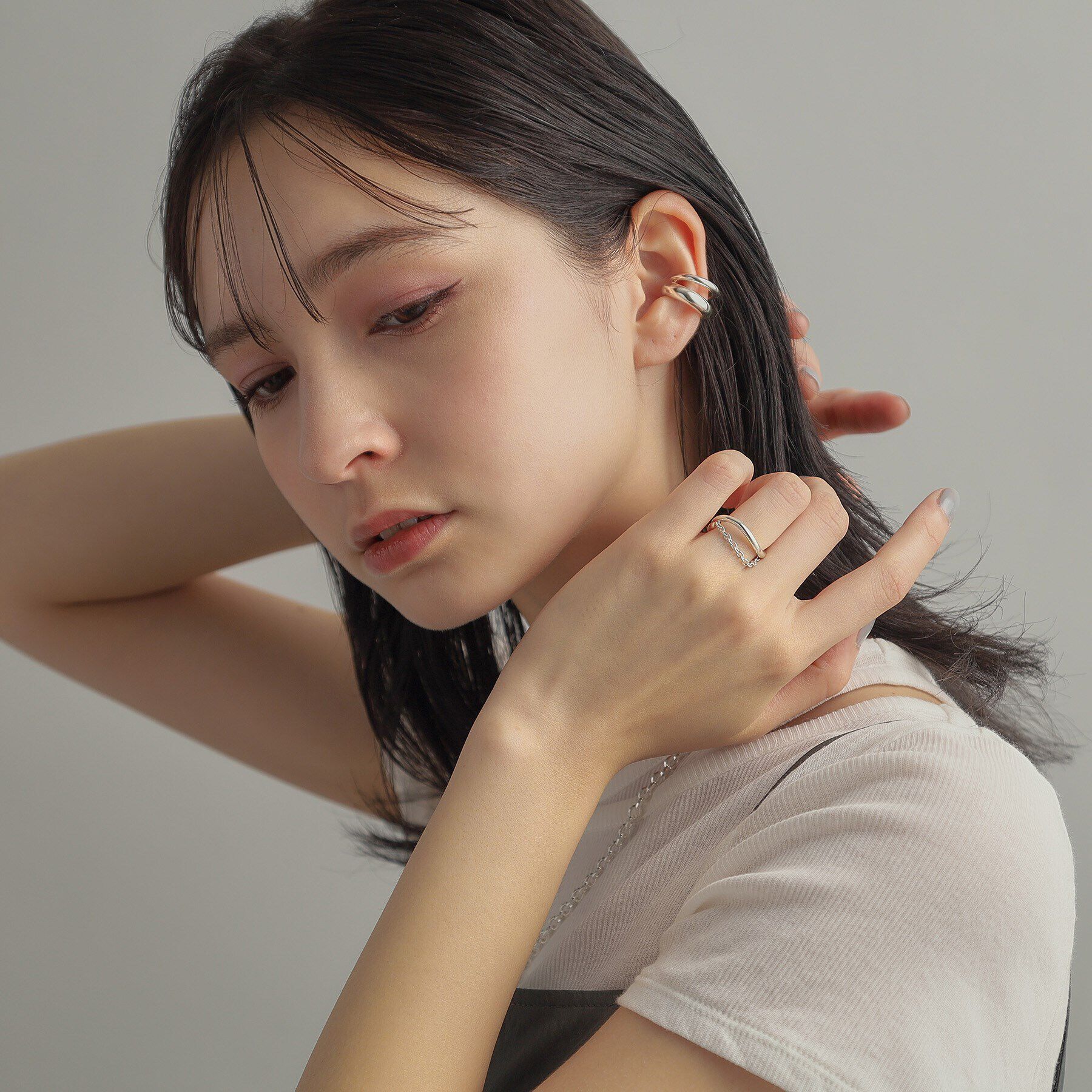 COCOSHNIK ONKITSCH「シルバー ダブルプランプ イヤーカフ」|イヤーカフ|