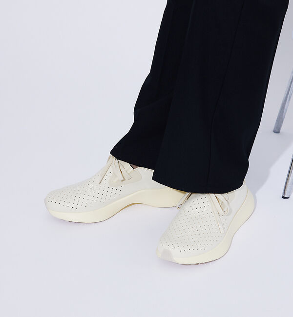 Rouge vif「【Native Shoes/ネイティブシューズ】APOLLO 10 TAPIOC」|スニーカー|アイボリー