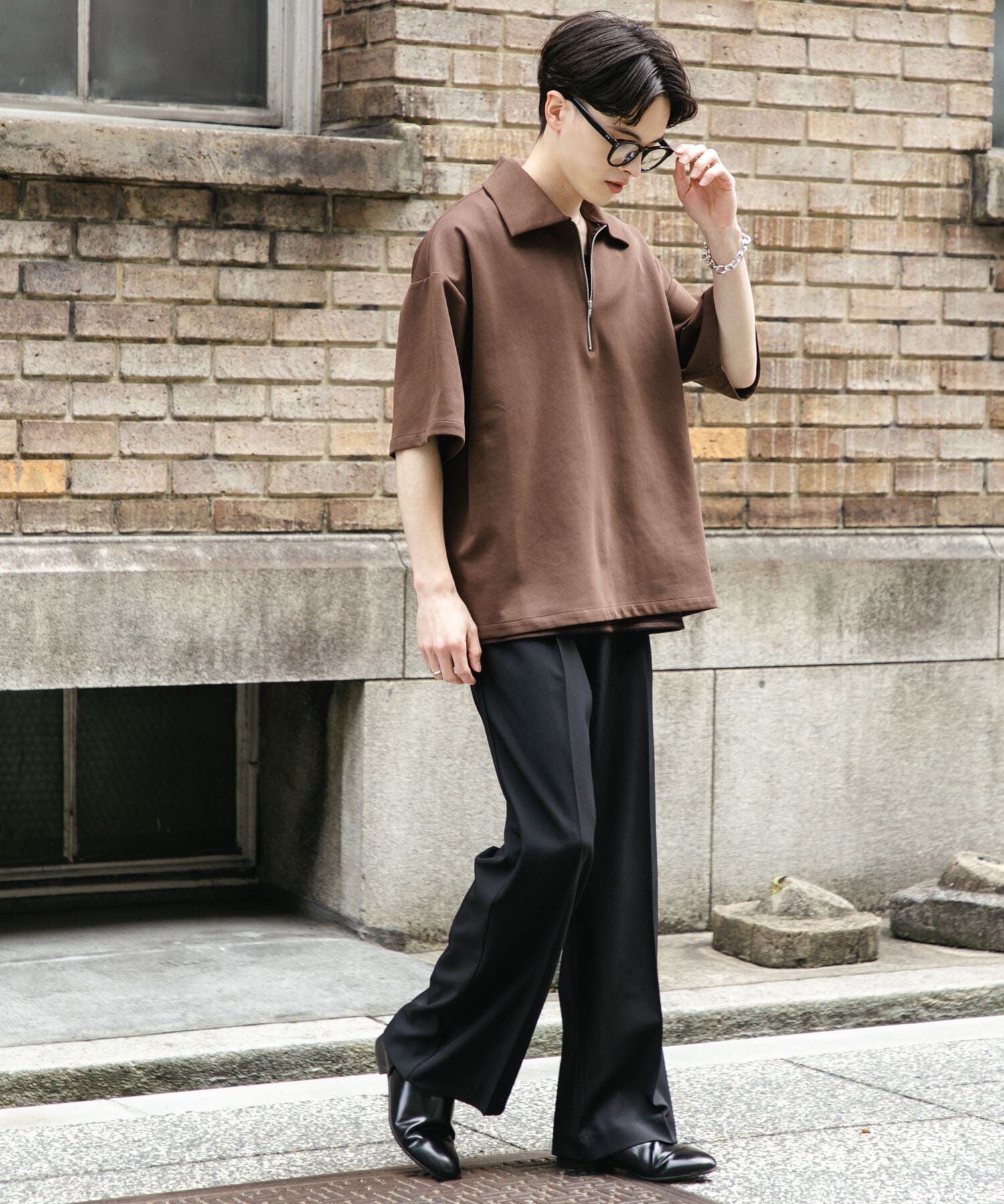 SENSE OF PLACE by URBAN RESEARCH「『ユニセックス』ダンボールポンチハーフジップショートスリーブTシャツ」|Tシャツ・カットソー|
