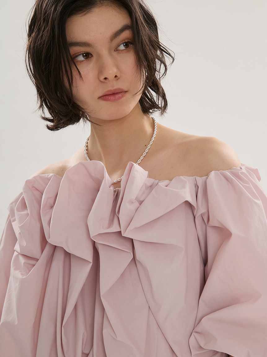 emmi atelier「ギャザーオフショルブラウス/撥水」|シャツ・ブラウス|