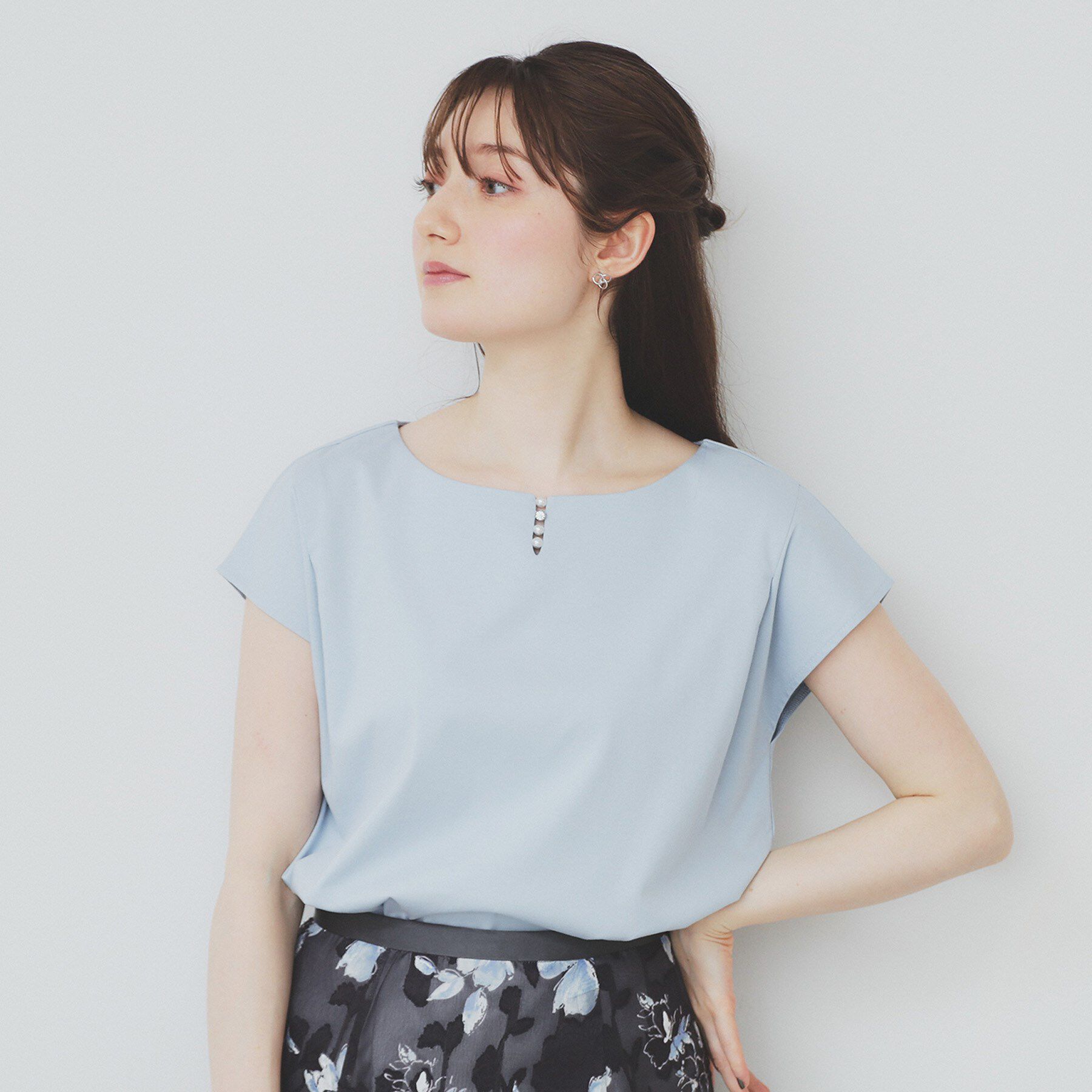 index「《6色展開／XS-3サイズ》キーネックビジュートップス【UV／接触冷感／洗濯機洗い可】」|Tシャツ・カットソー|