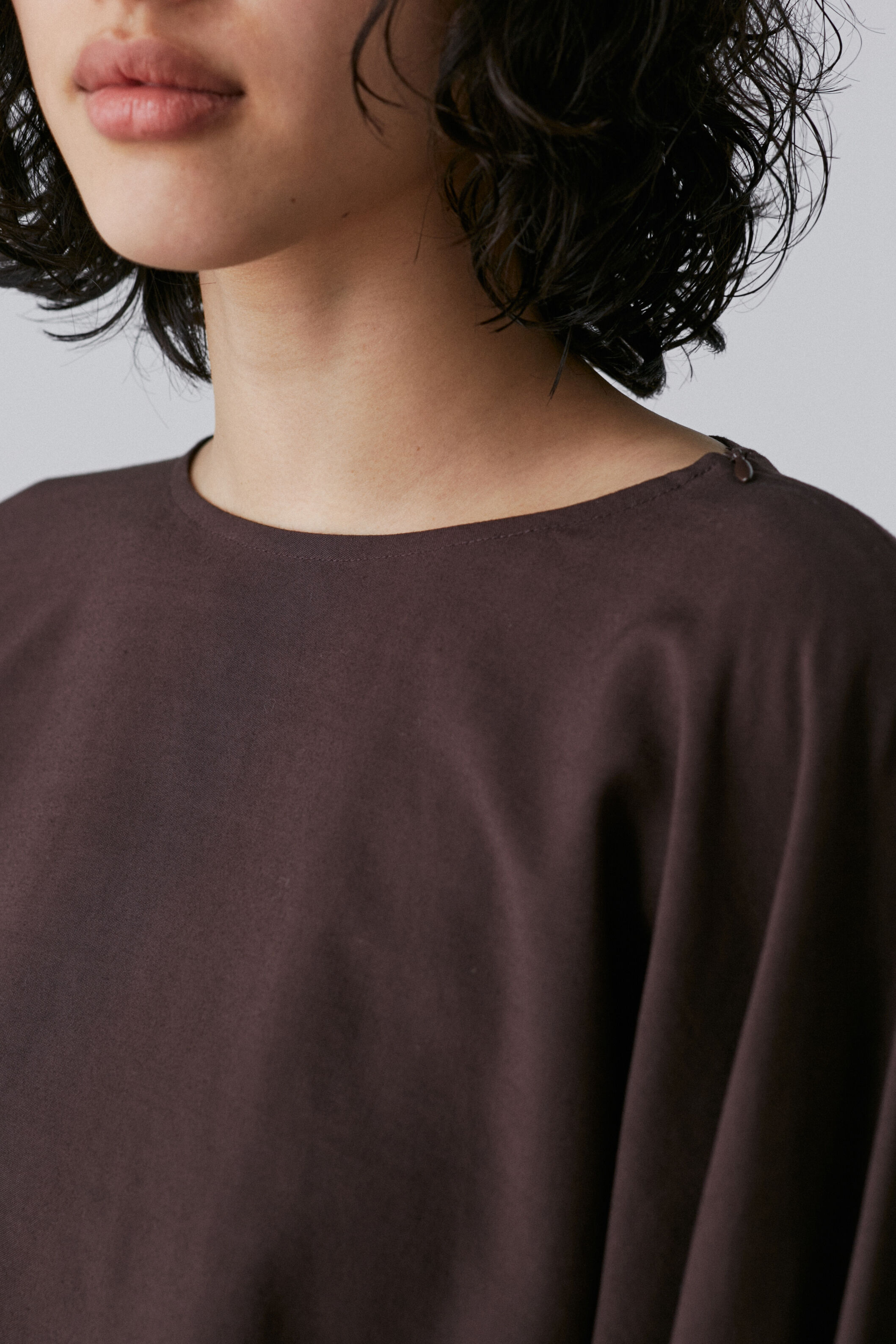 YLEVE 「YLEVE / TENCEL PULL OVER BLOUSE」|シャツ・ブラウス|