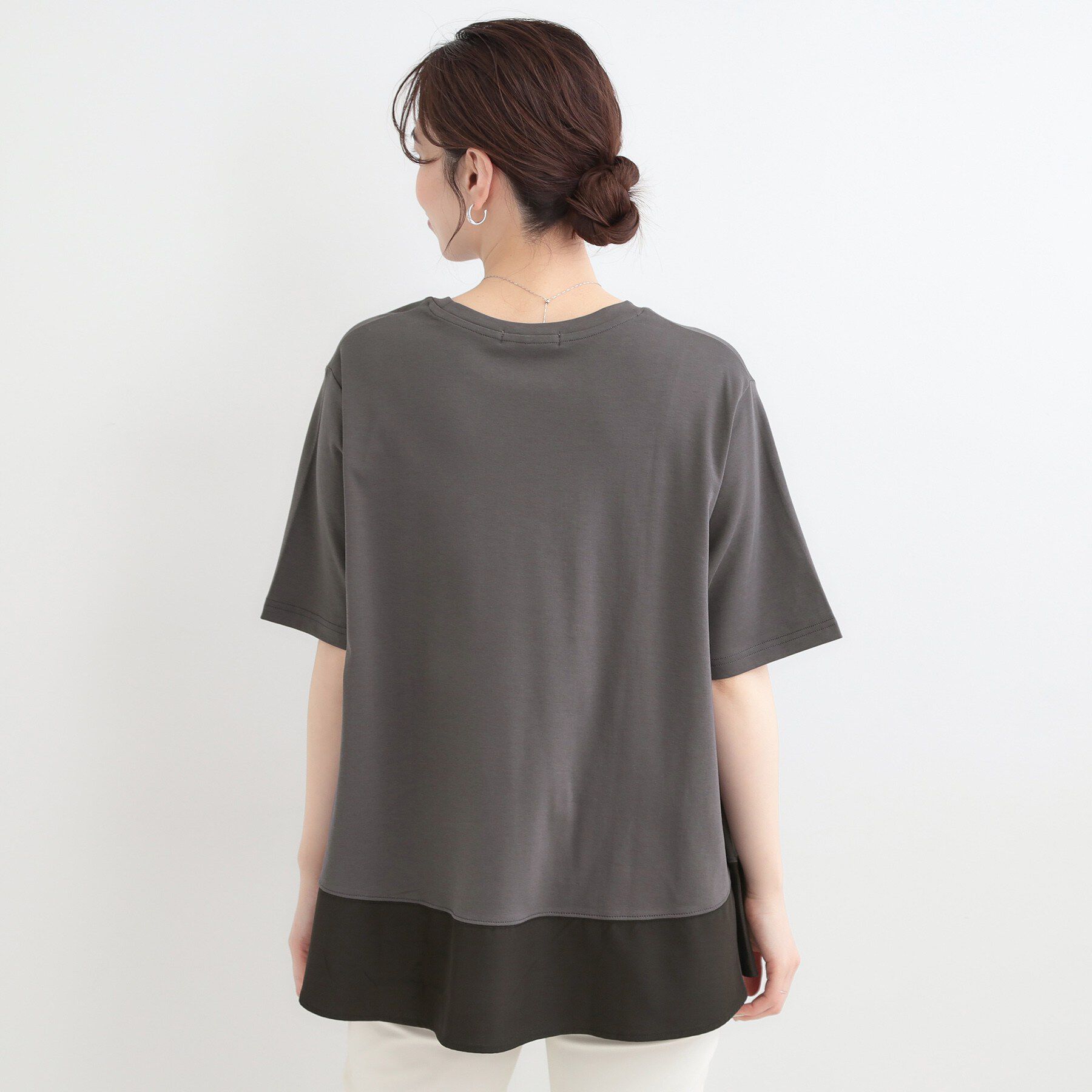 SHOO･LA･RUE「【ひんやり/UV/抗菌防臭】体型カバーも叶う　裾切り替えAライントップス」|Tシャツ・カットソー|