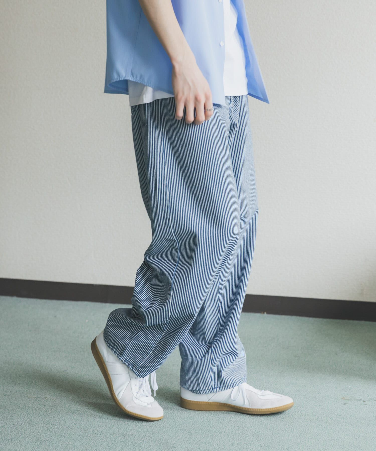 SENSE OF PLACE by URBAN RESEARCH「アソートバレルレッグデニムパンツ」|デニム|