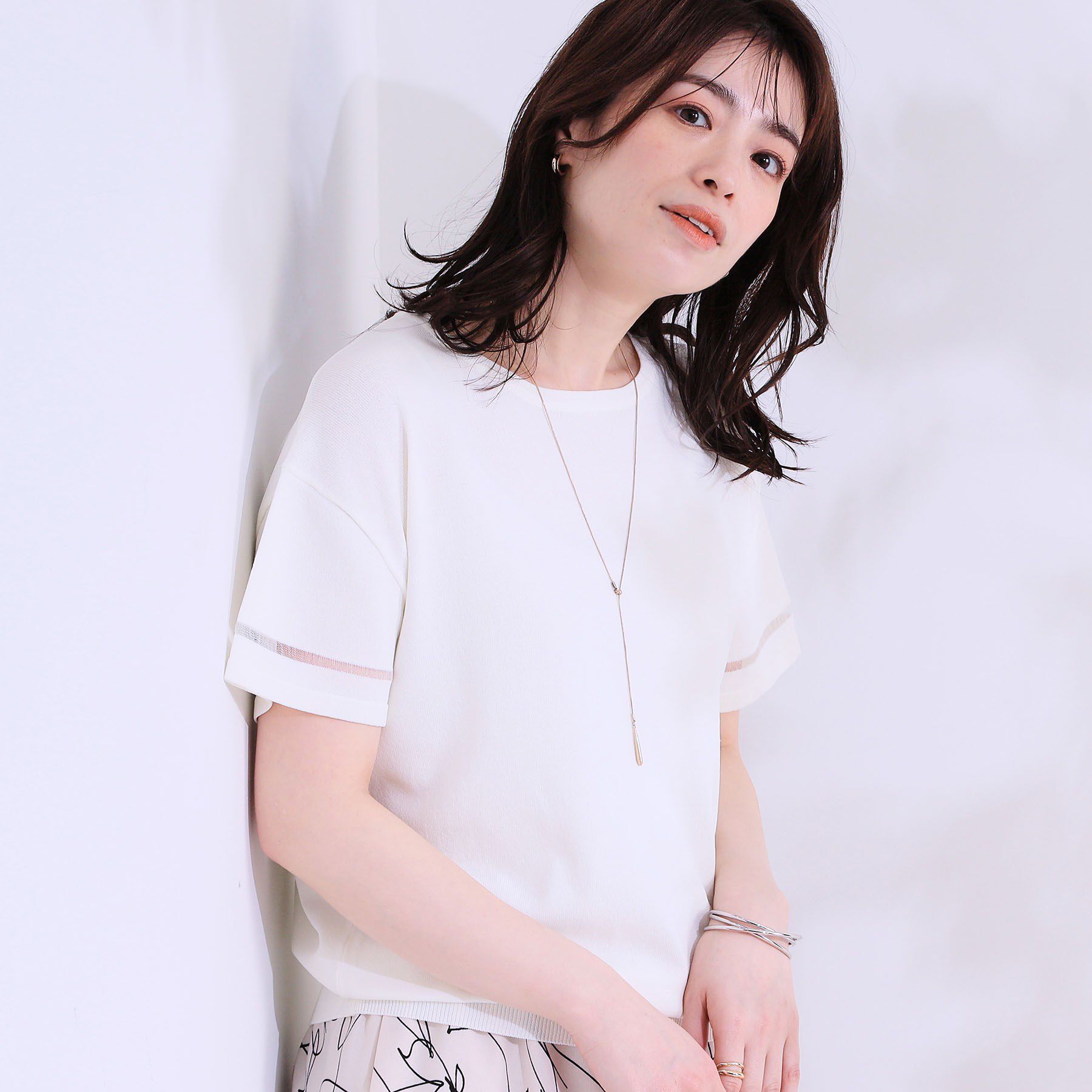 SHOO･LA･RUE「【S-LL/洗える/UV】お袖シアーでヘルシーに フレアスリーブサマーニット」|ニット・セーター|オフホワイト(003