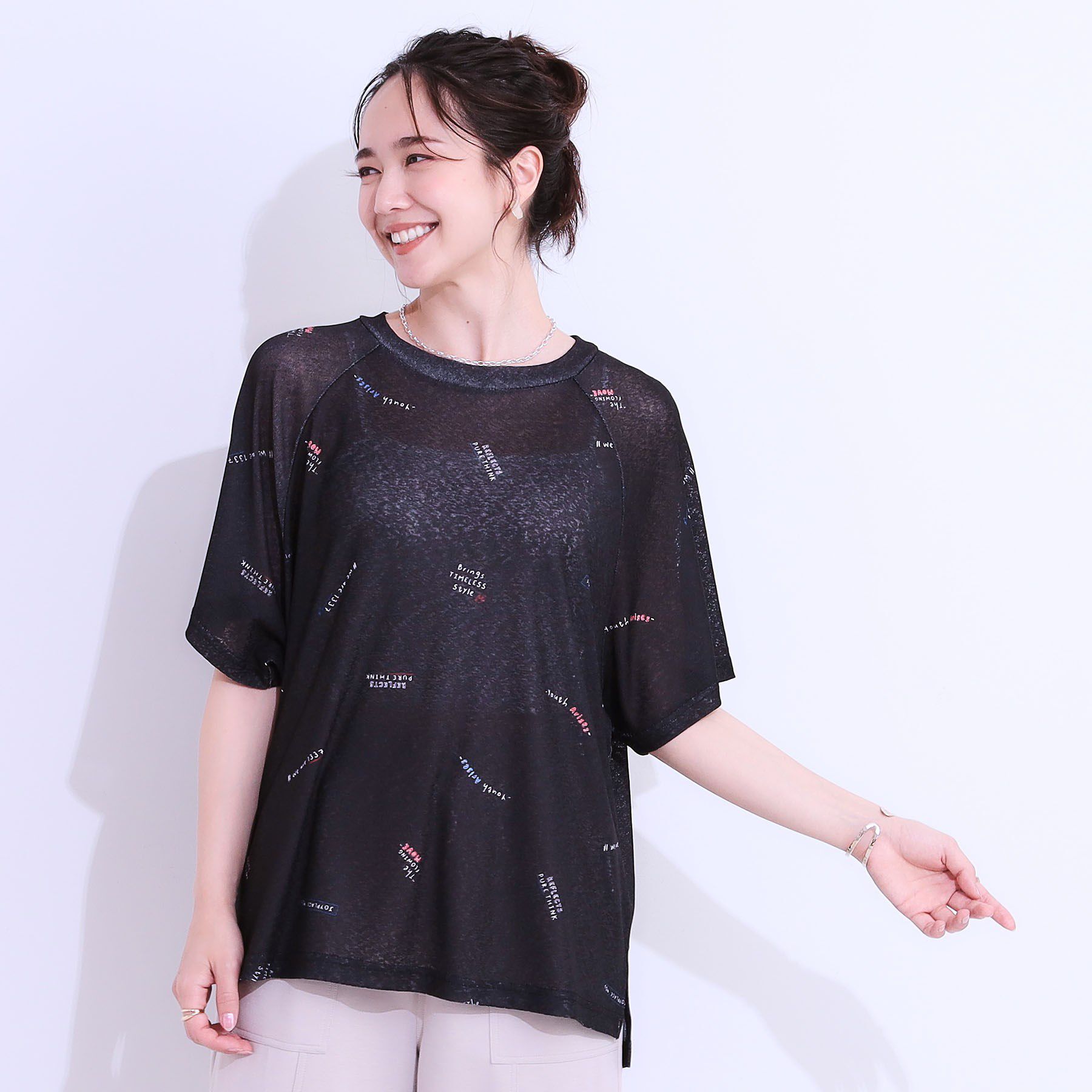 SHOO･LA･RUE「【洗える/S-LL】ゆるっとこなれ見え 総柄プリント シアーTシャツ」|Tシャツ・カットソー|