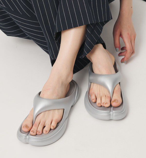 BEAUTY&YOUTH UNITED ARROWS「＜PAES＞NEW FLIP FLOP サンダル/シルバーカラー」|サンダル|SILVER