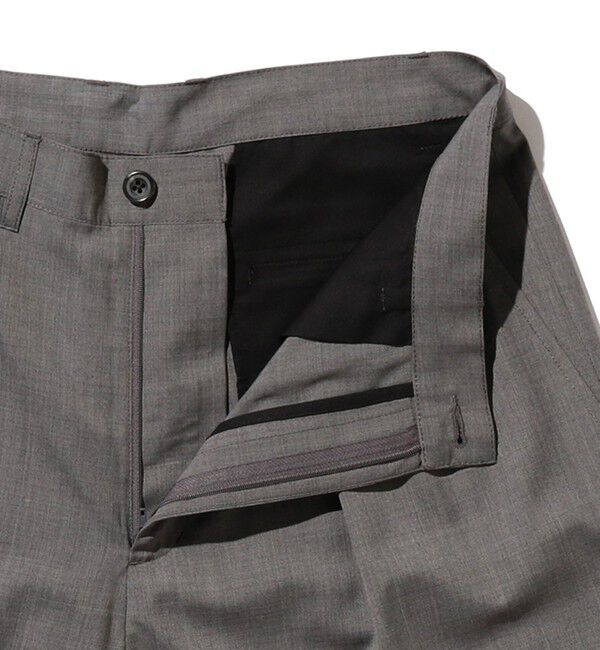 BEAMS「BEAMS PLUS｜2 Pleats Shorts Wool Tropical｜メンズ ショートパンツ ハーフパンツ｜ 通気性 涼感」|その他|