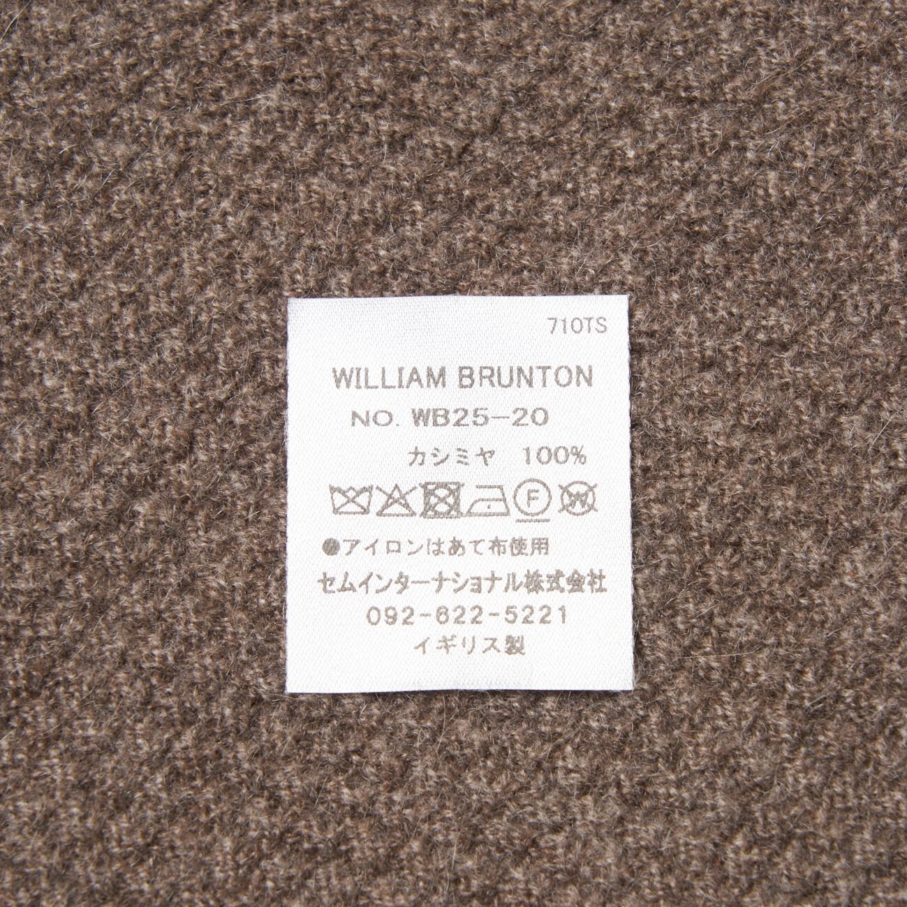  「WILLIAM BRUNTON TRIANGLE HEAD SCARF」|マフラー|