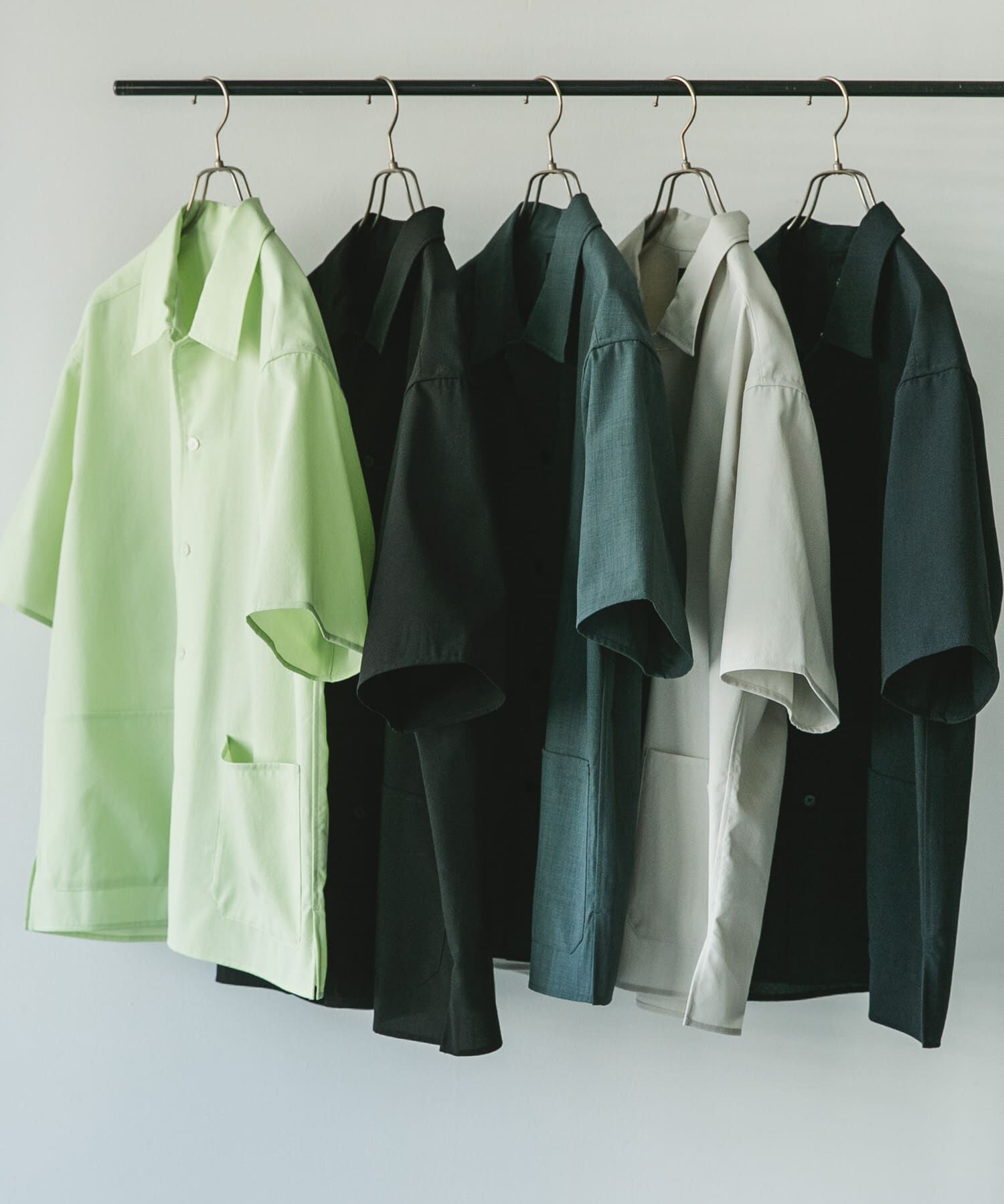 URBAN RESEARCH DOORS「『XLサイズ/WEB限定』『UR TECH DRYLUXE』SHORT-SLEEVE SHIRTS」|シャツ・ブラウス|
