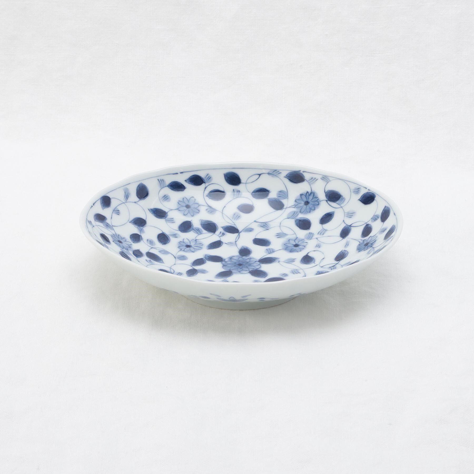 212 KITCHEN STORE「藍凛堂 60楕円深皿 小菊唐草」|食器・キッチングッズ|その他