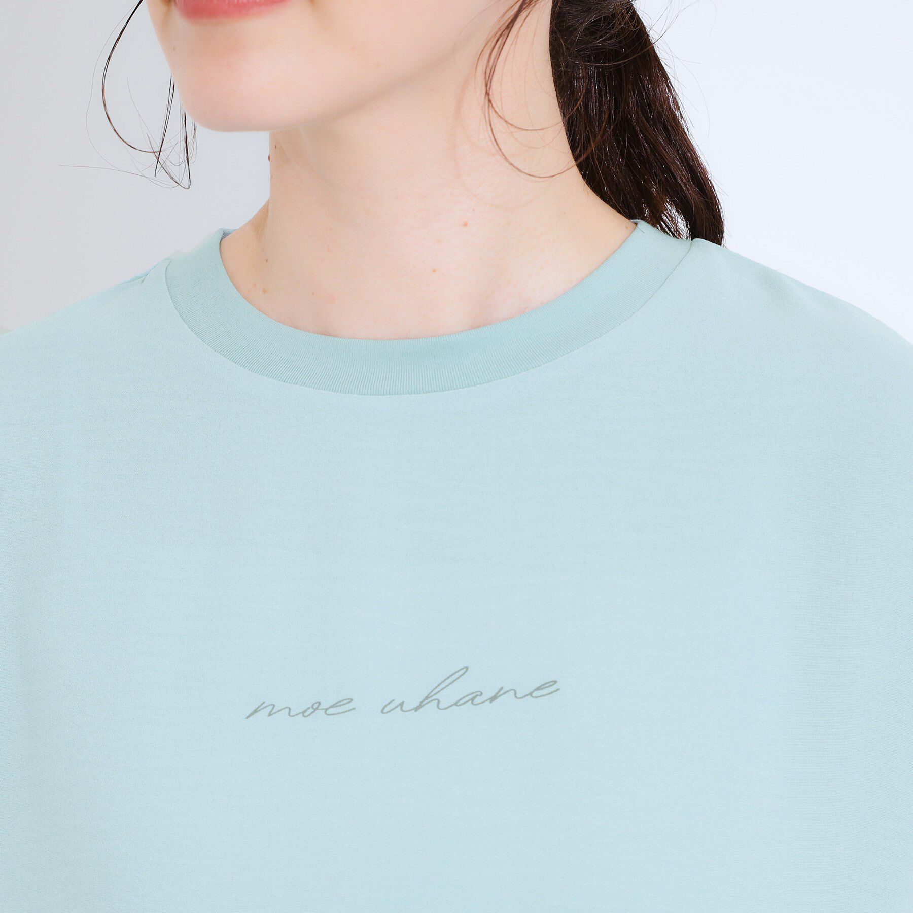 SHOO･LA･RUE「【S-LL/ひんやり/洗濯後しわになりにくい】程よいシアー感 ロゴTシャツブラウス」|シャツ・ブラウス|