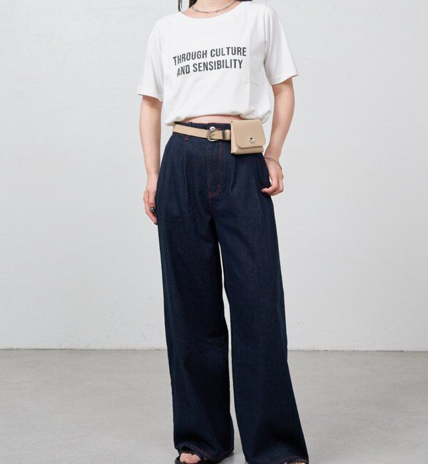  「B メッセージゴシックロゴTEE」|その他|