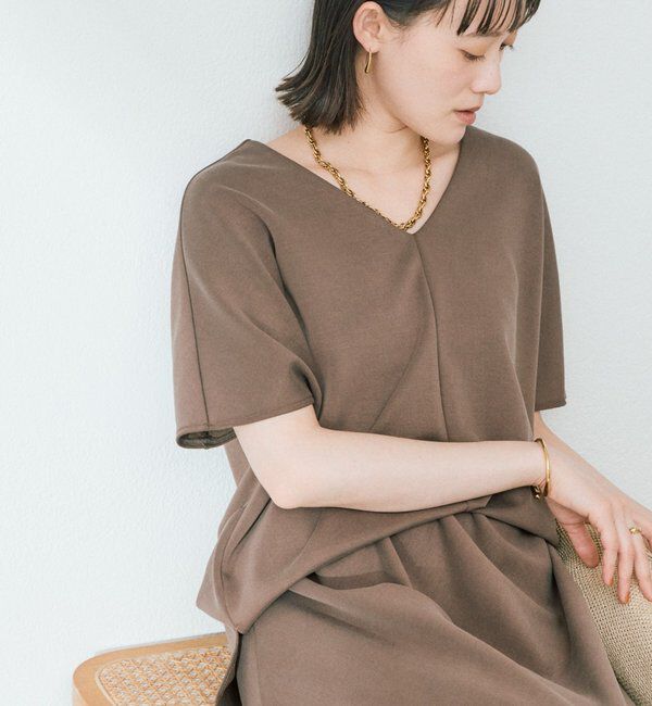  「【セットアップ着用可能/接触冷感機能付き】ドレーピーカットソー」|Tシャツ・カットソー|ブラウン