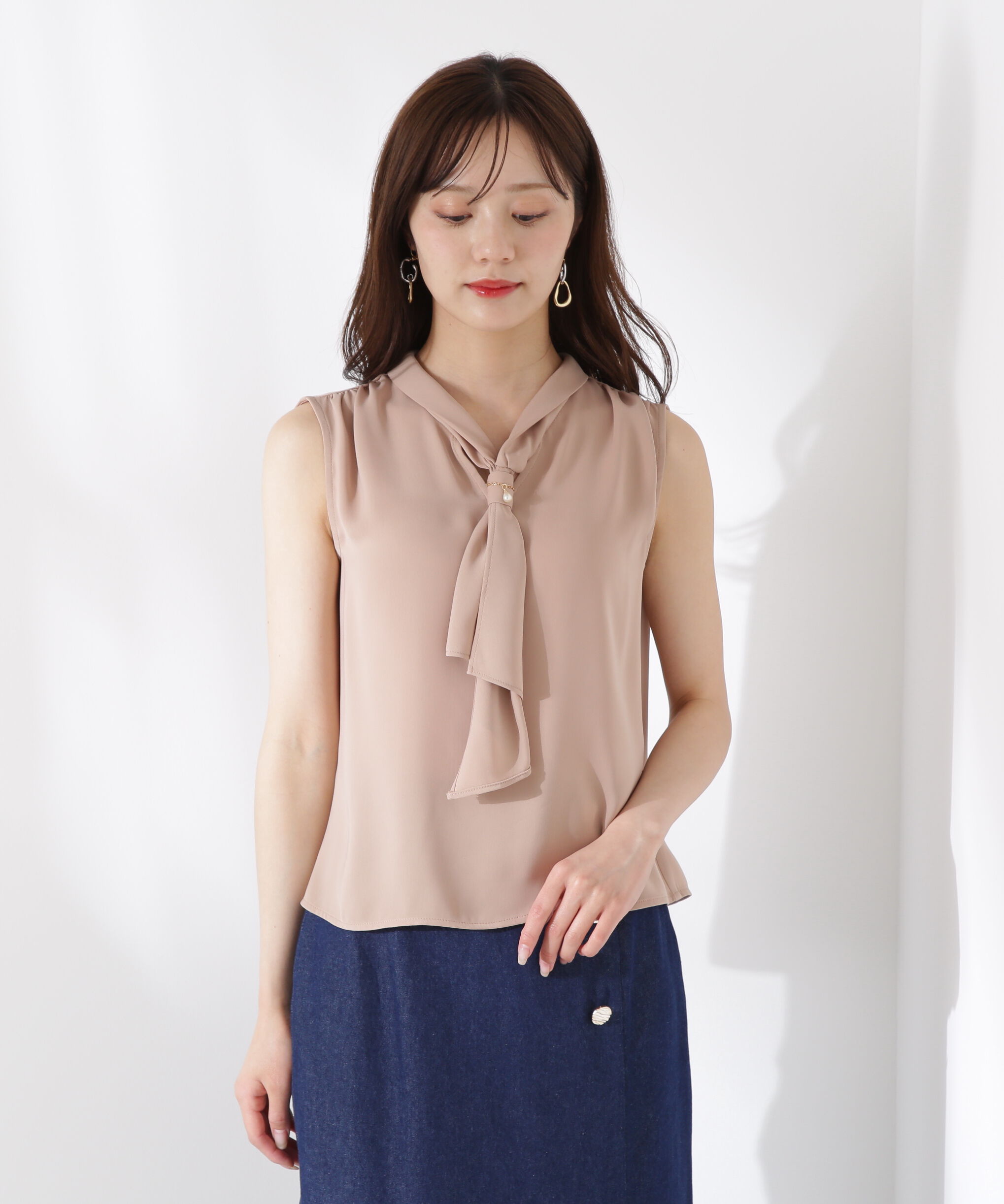 PROPORTION BODY DRESSING「パール付きフリルタイブラウス」|シャツ・ブラウス|