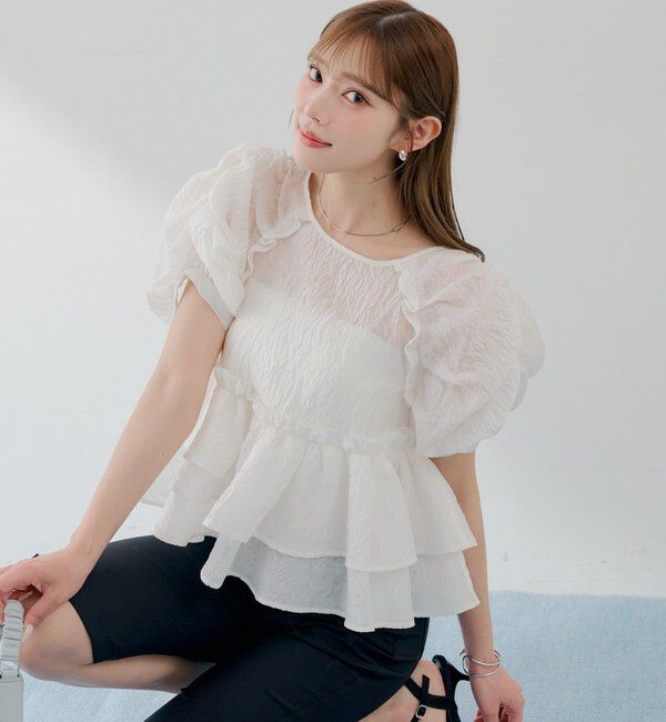  「【SALON by Chico】デザインパフ袖バックリボンペプラムブラウス」|シャツ・ブラウス|