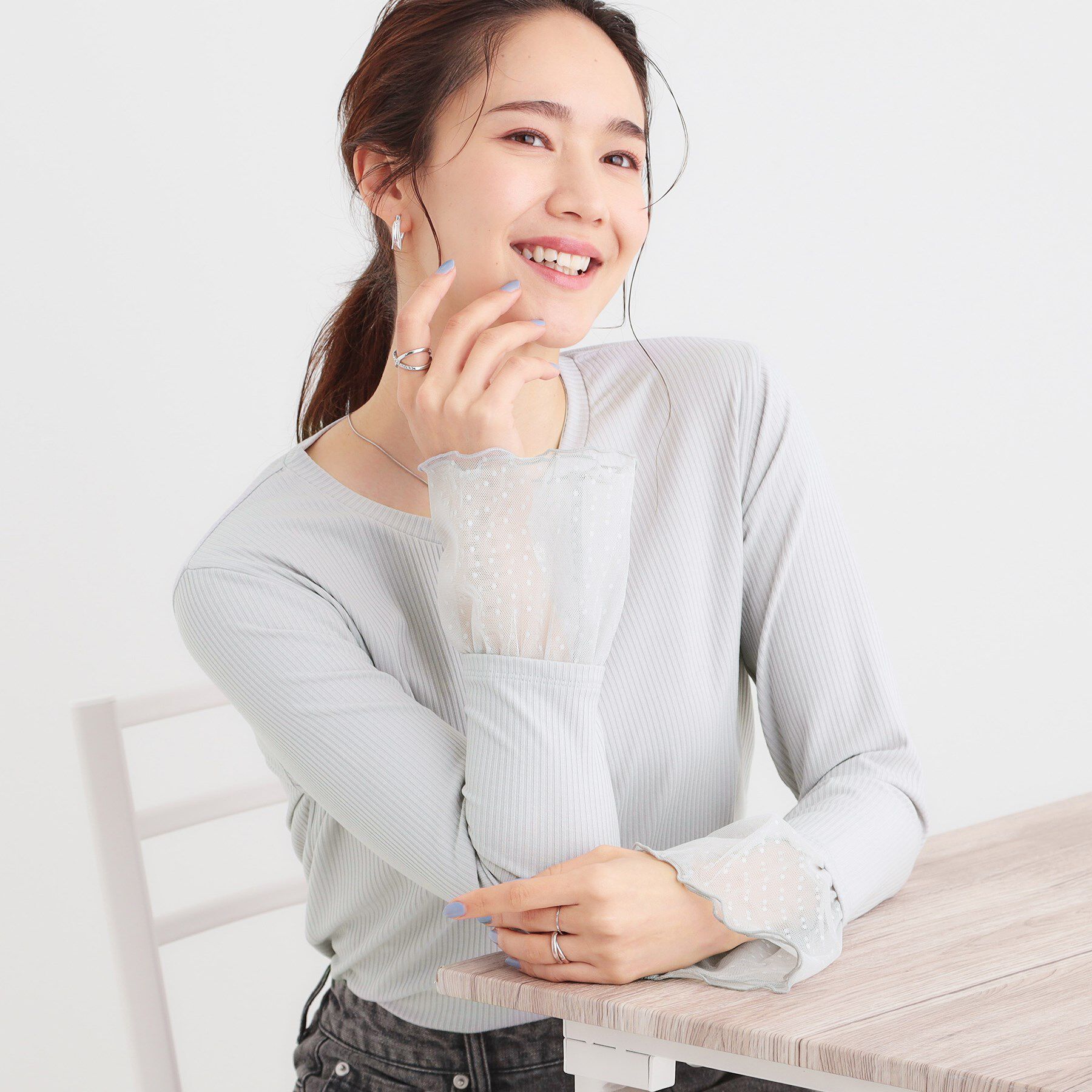 SHOO･LA･RUE「【S-LL】重ね着コーデで差をつける お袖チュールリブトップス」|Tシャツ・カットソー|ライトグレー(011