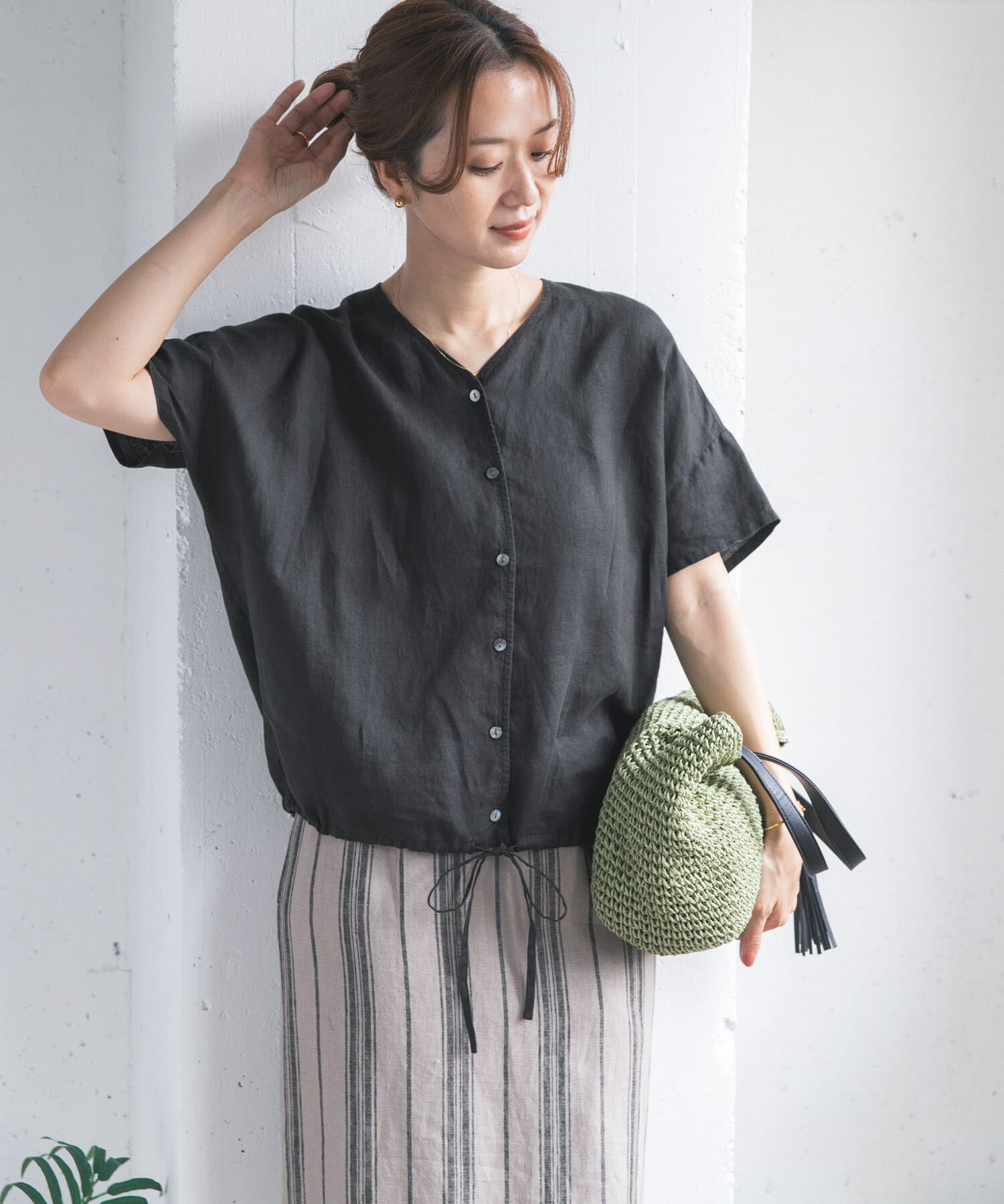 URBAN RESEARCH DOORS「リネンフレンチスリーブドロストブラウス」|シャツ・ブラウス|