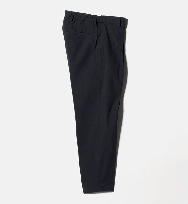 UNITED ARROWS「ウェザーコンフォート タフタ 1プリーツ キャロットパンツ 撥水 ストレッチ」|スラックス|