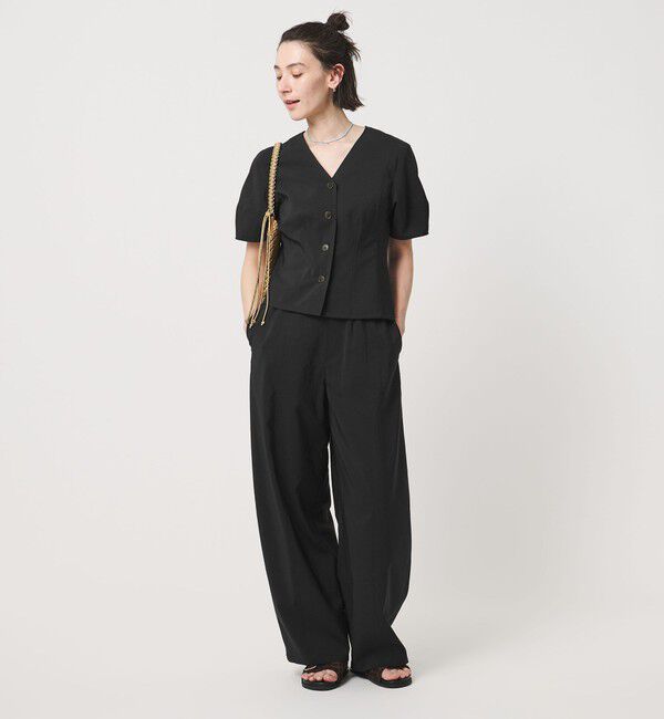 BEAUTY&YOUTH UNITED ARROWS「カーブスリーブ Vネック ブラウス UVカット 防シワ ウォッシャブル」|シャツ・ブラウス|BLACK