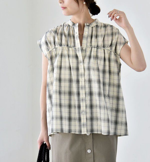 quaranciel「《予約》quaranciel:〈手洗い可能〉チェック ギャザー バンドカラー フレンチ シャツ」|シャツ・ブラウス|