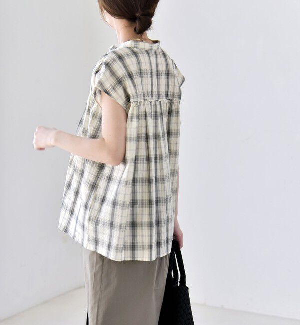 quaranciel「《予約》quaranciel:〈手洗い可能〉チェック ギャザー バンドカラー フレンチ シャツ」|シャツ・ブラウス|