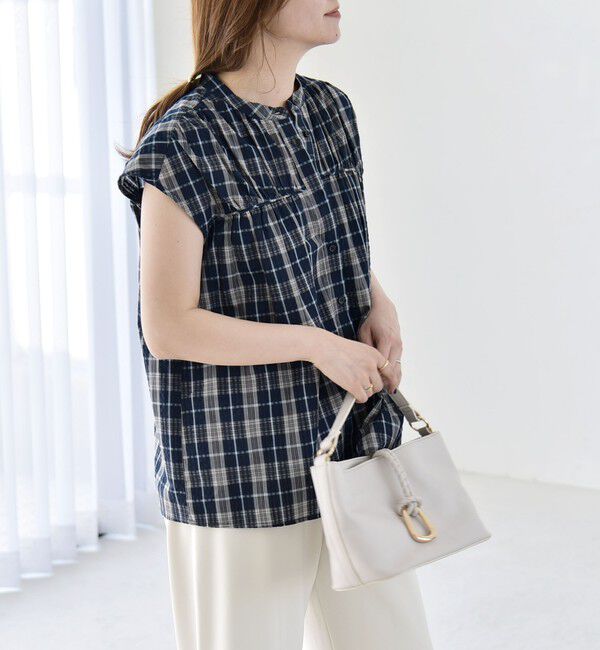 quaranciel「《予約》quaranciel:〈手洗い可能〉チェック ギャザー バンドカラー フレンチ シャツ」|シャツ・ブラウス|