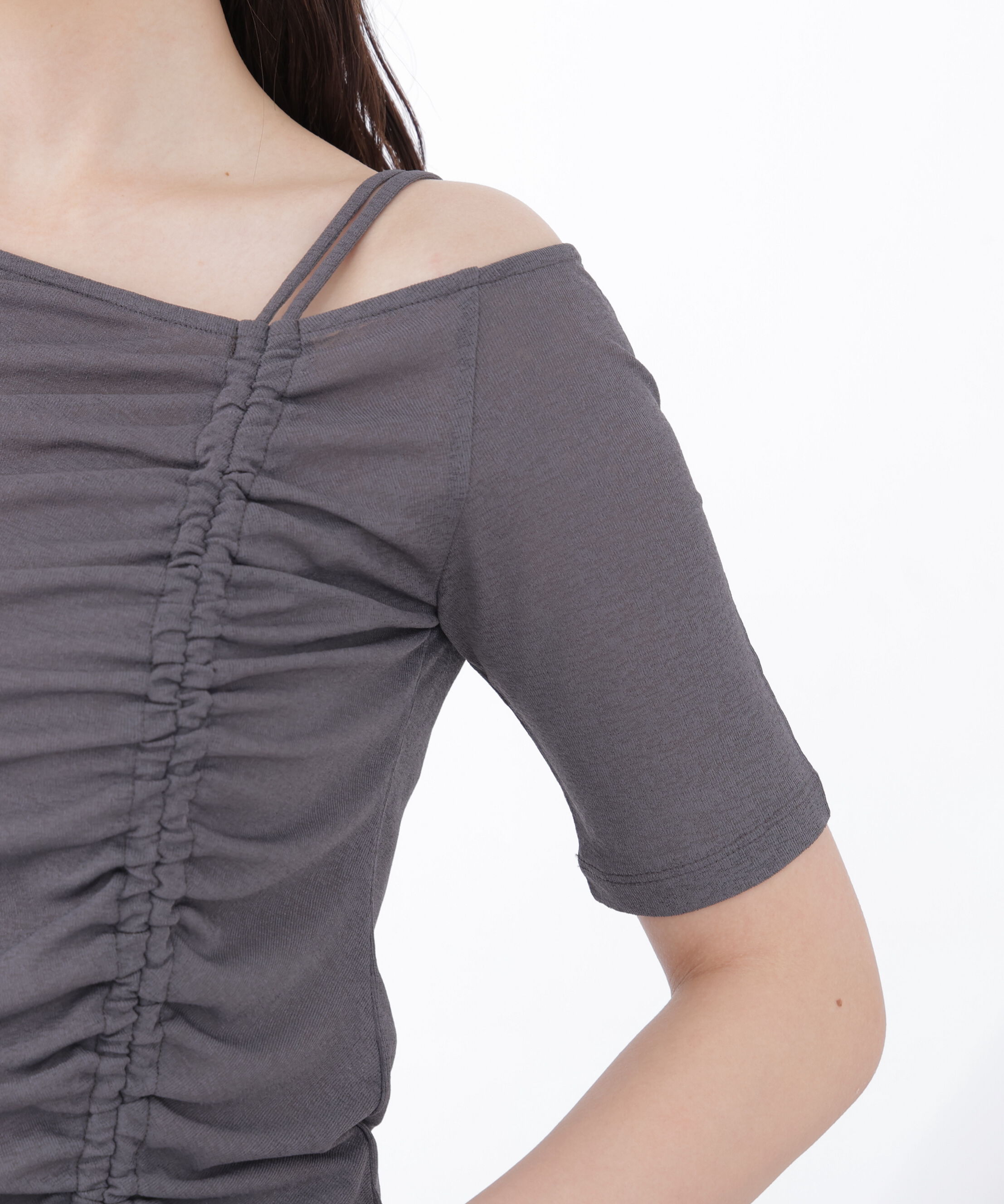 PROPORTION BODY DRESSING「〈a/mie〉アシメドロストカットソー26SS」|Tシャツ・カットソー|