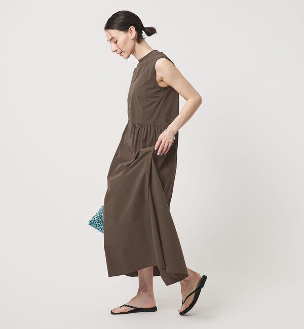 BEAUTY&YOUTH UNITED ARROWS「360&deg;MASTER ICE ノースリーブ ワンピース UVカット 接触冷感 防シワ はっ水 ウォッシャブル」|ワンピース|DK.BROWN