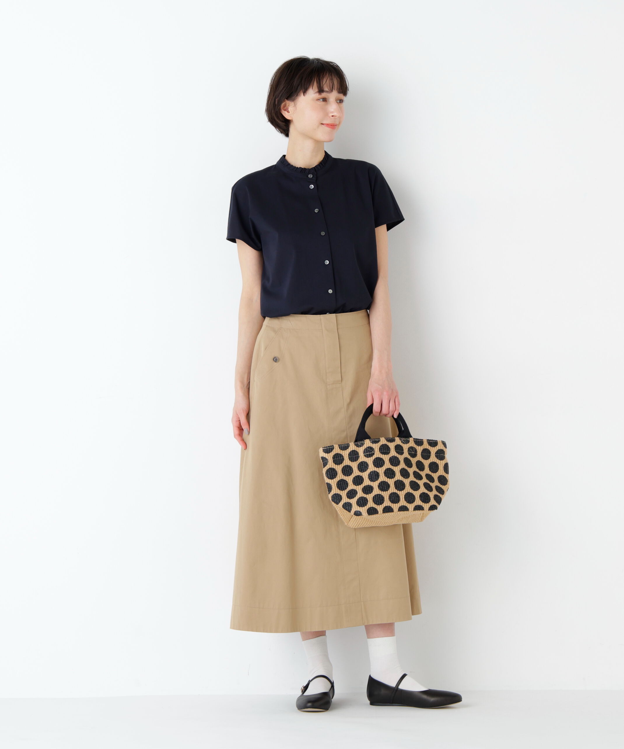  「《洗える》ライトカットソースタンドフリルブラウス」|Tシャツ・カットソー|