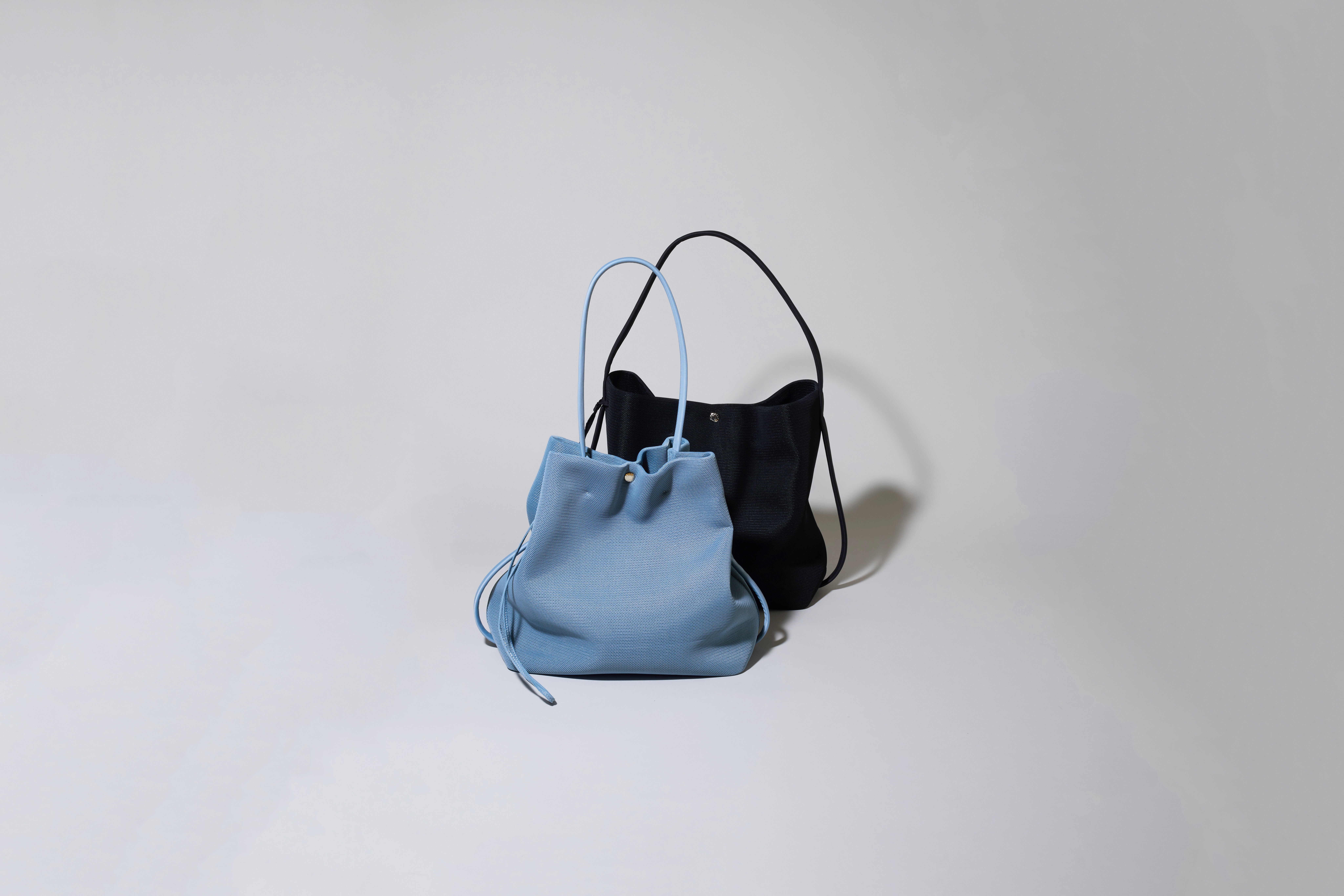 TOPKAPI BREATH「【Breath TOPKAPI】メッシュ 2way ビッグ ワンハンドル ショルダーバッグ」|ショルダー・メッセンジャー|ブルーグレー